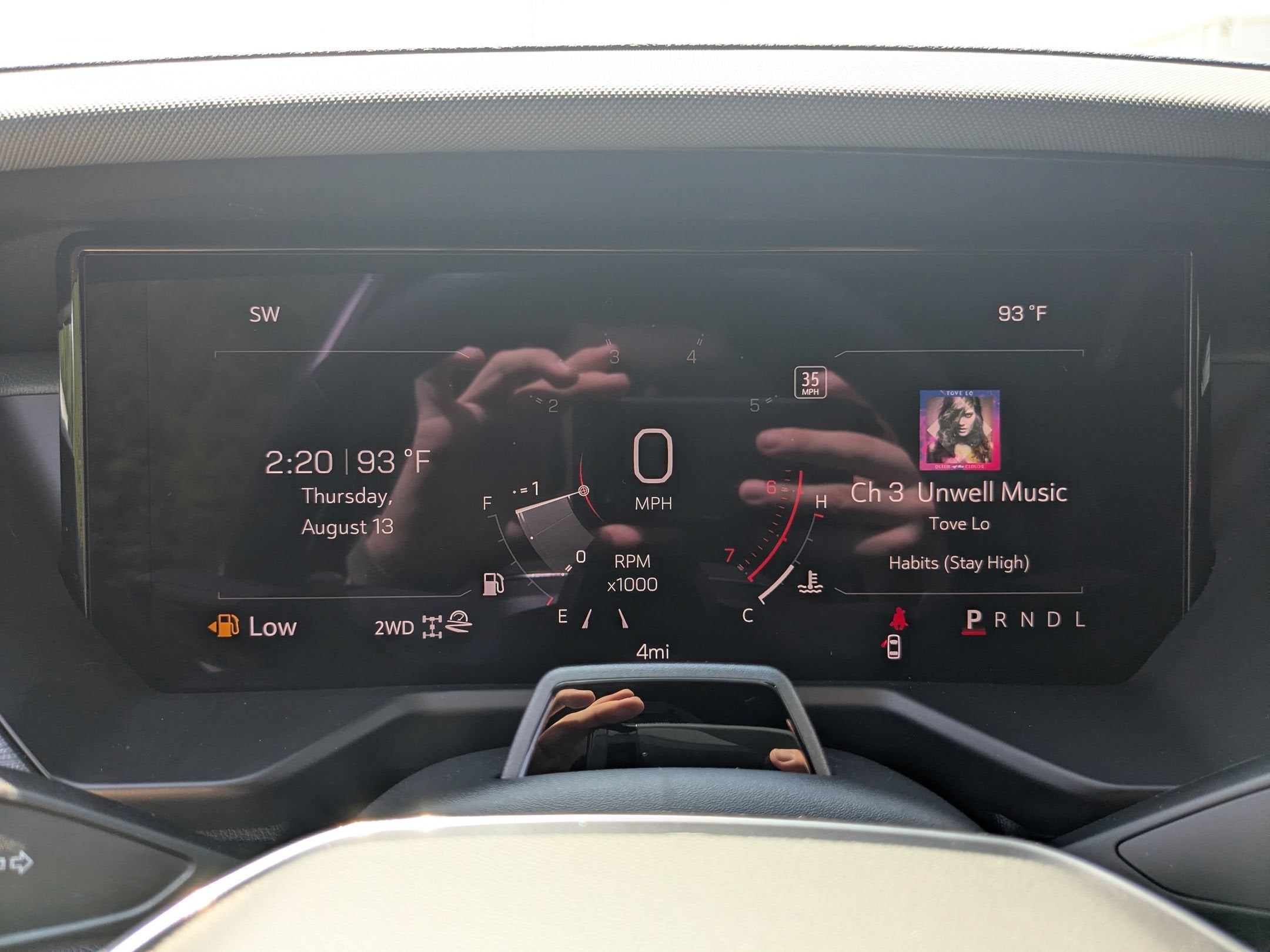 2027 GMC Acadia AT4