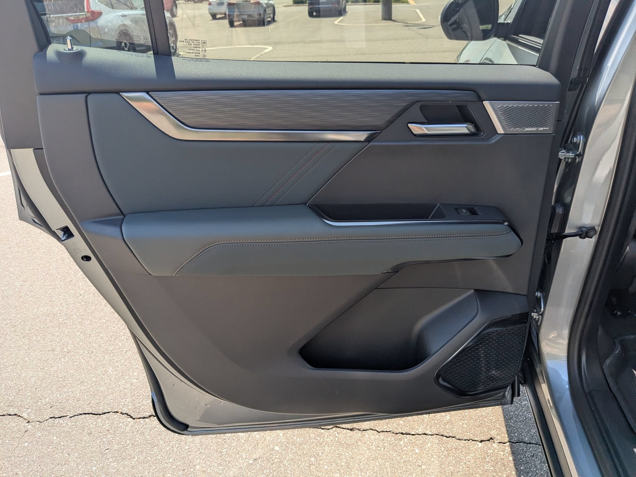 2027 GMC Acadia AT4
