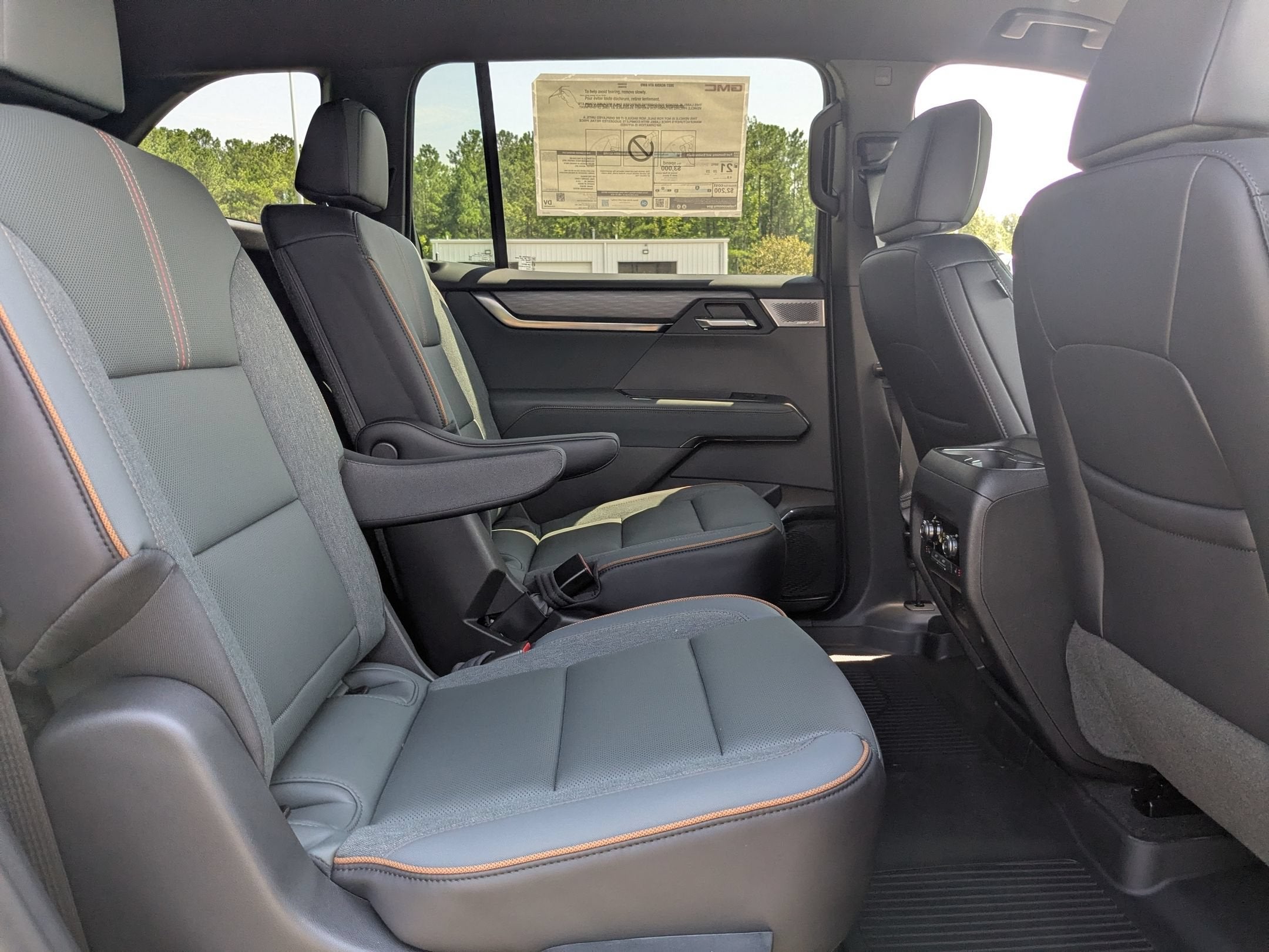 2027 GMC Acadia AT4