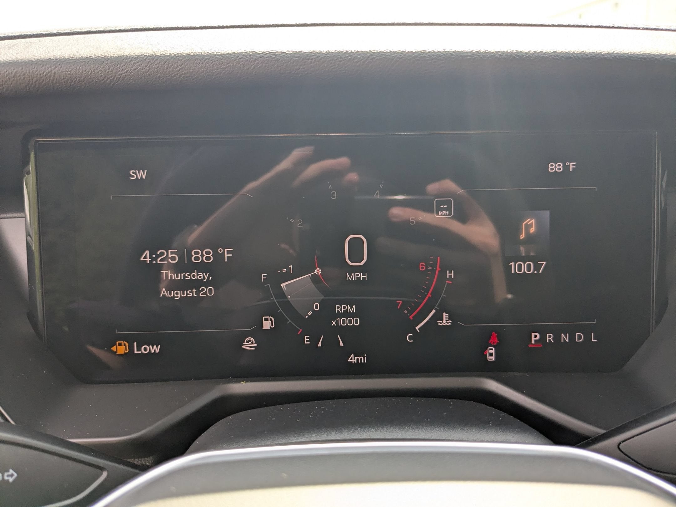 2027 GMC Acadia Elevation