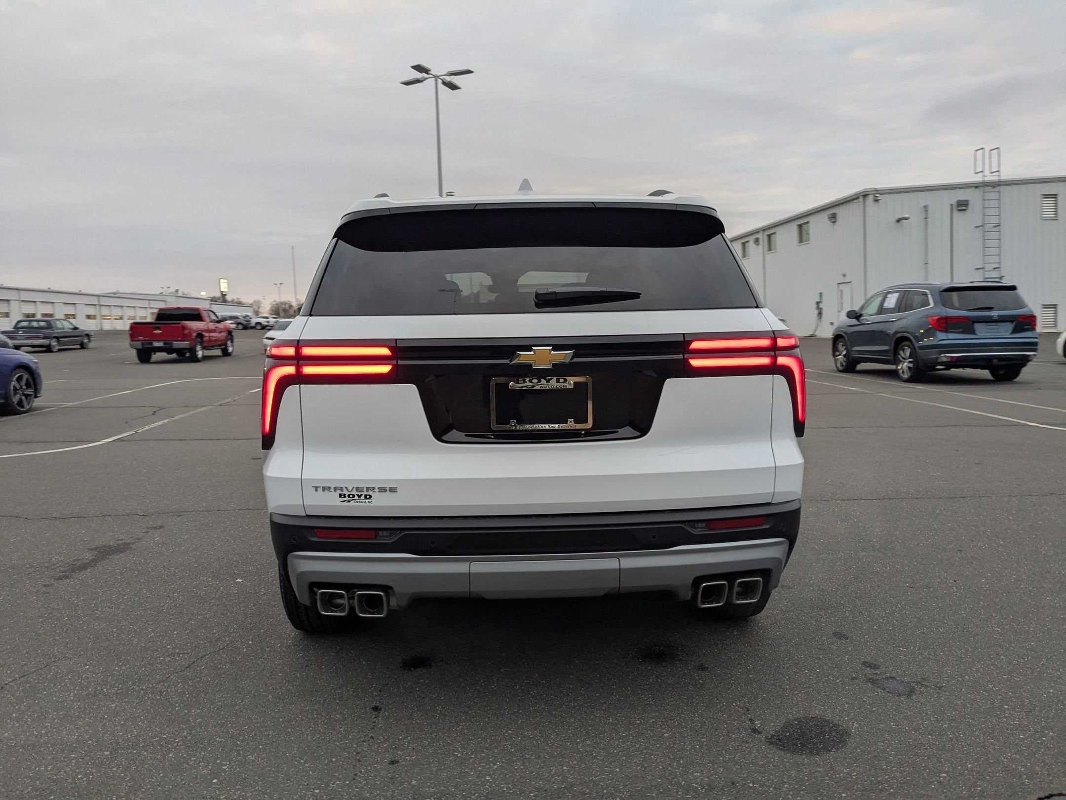 2026 Chevrolet Traverse LT