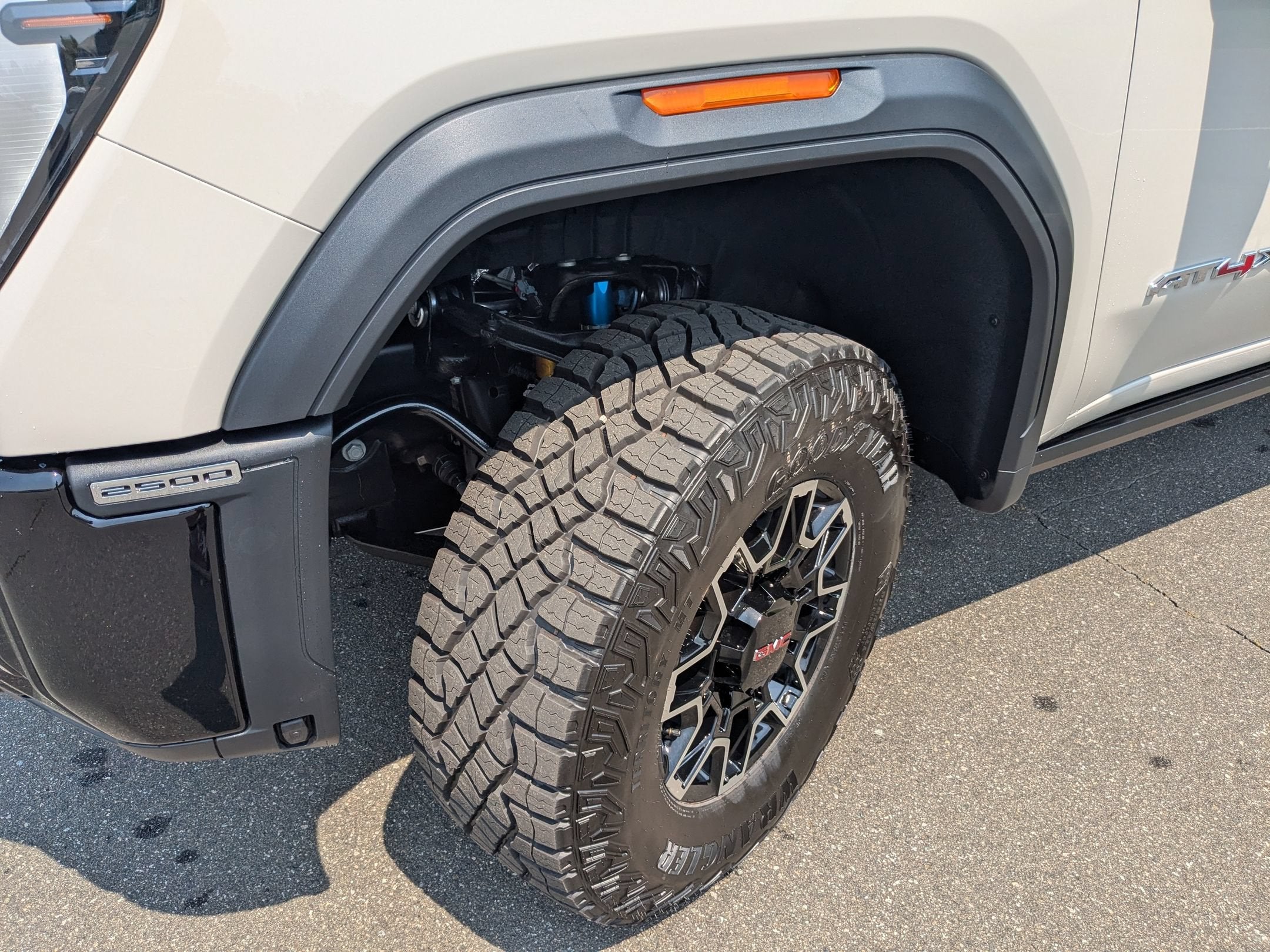 2026 GMC Sierra 2500 HD AT4X