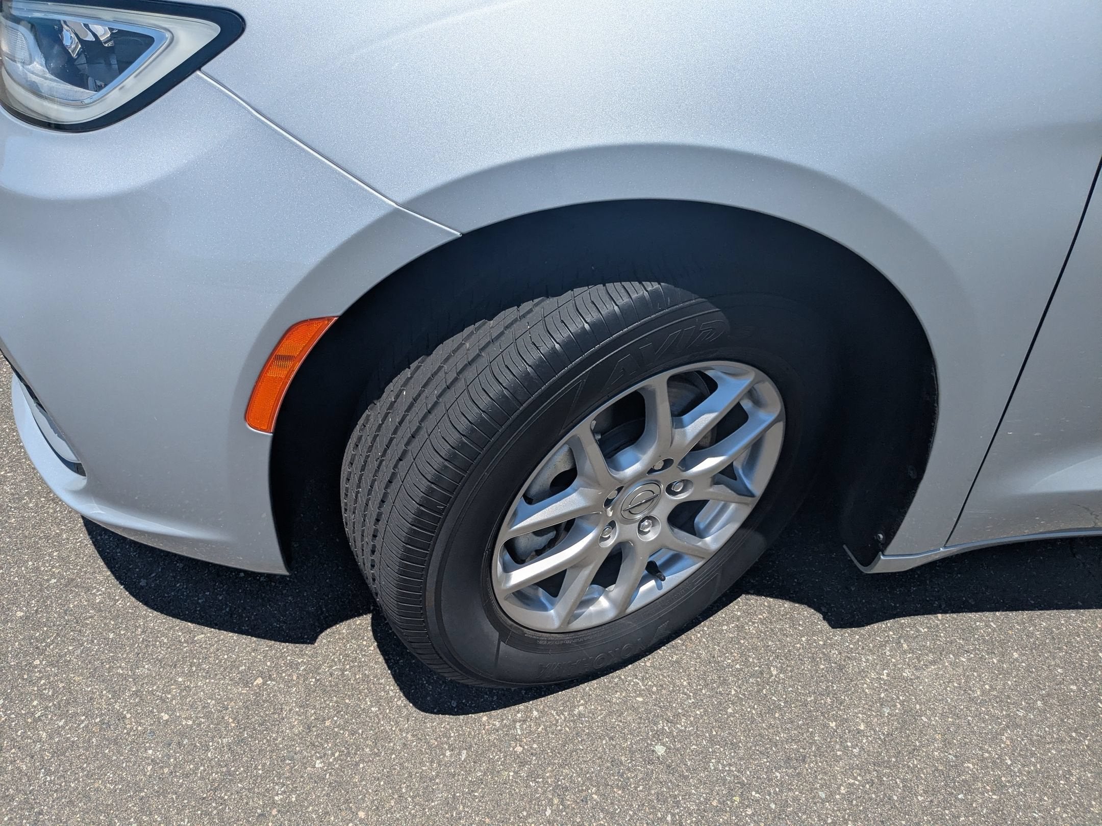 2024 Chrysler Pacifica Touring L
