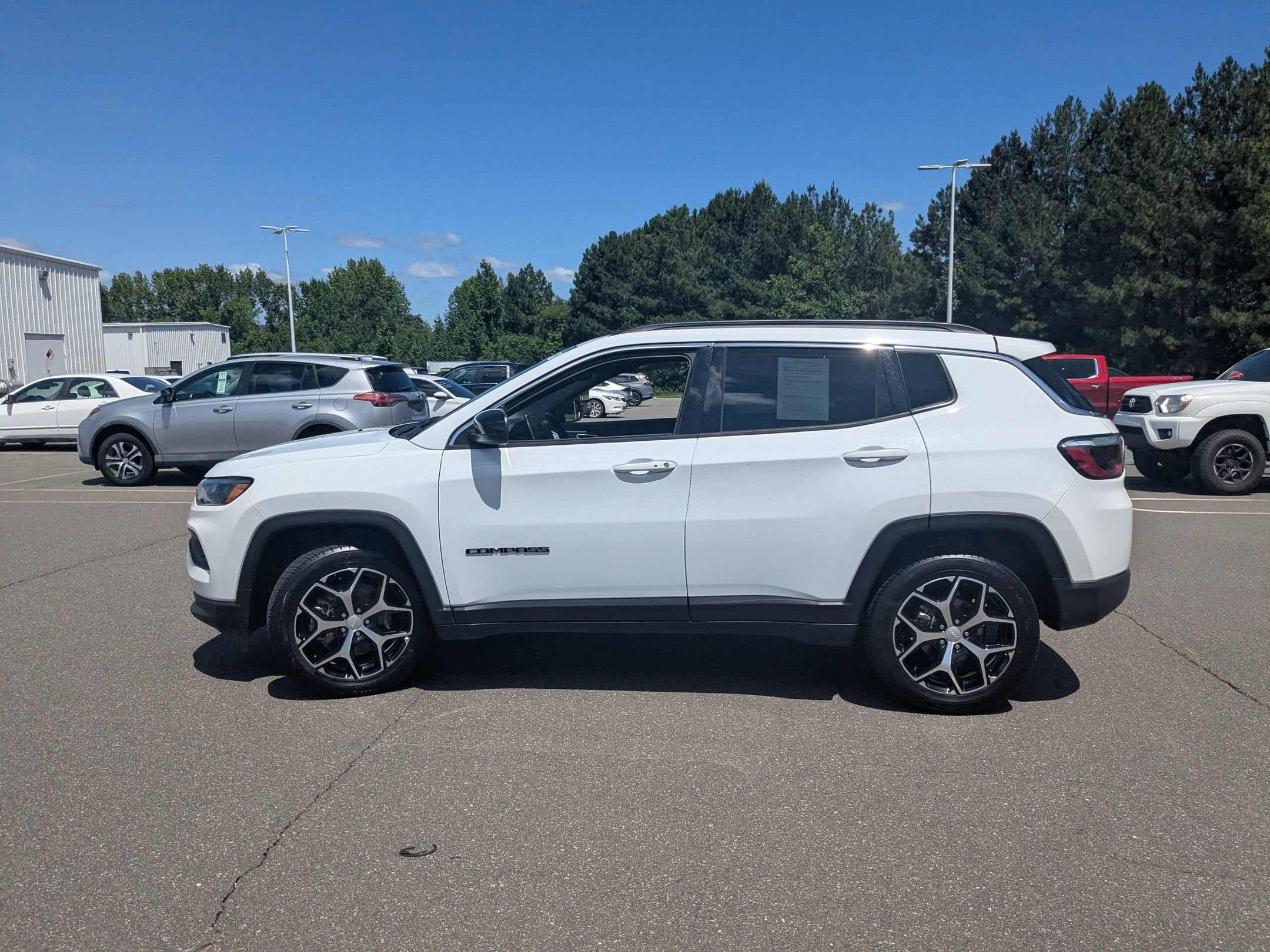 2024 Jeep Compass Latitude