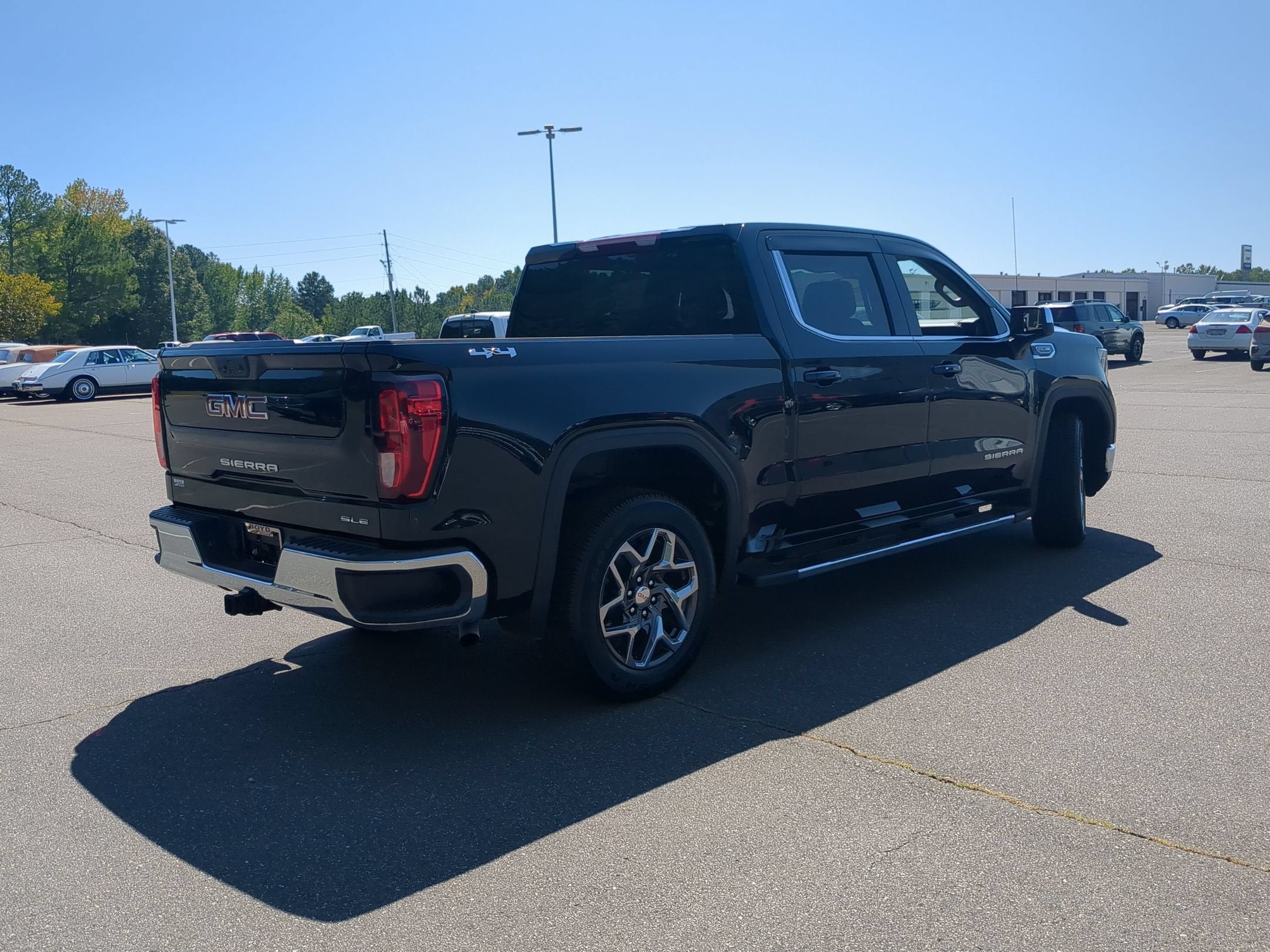 2023 GMC Sierra 1500 SLE
