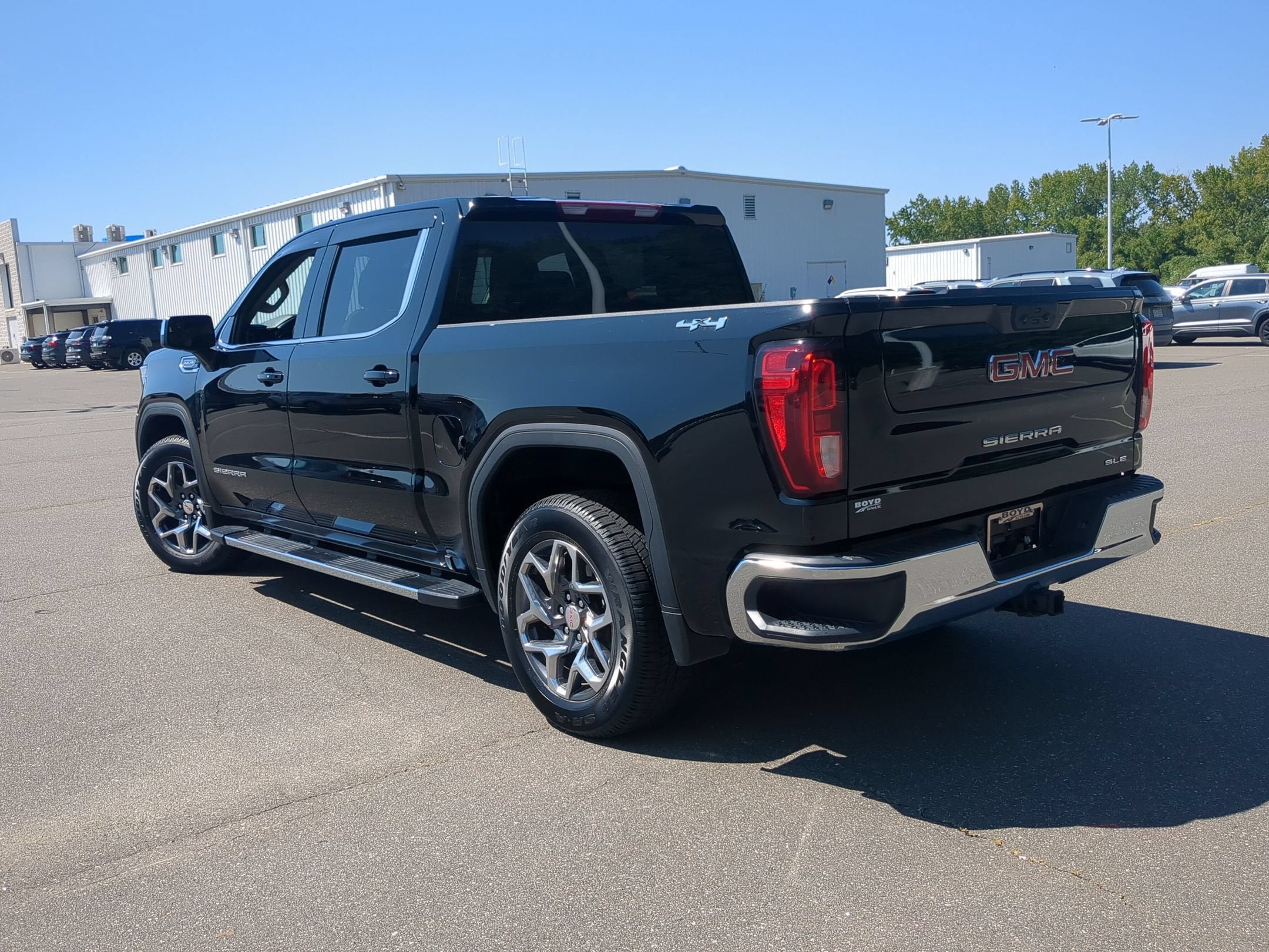 2023 GMC Sierra 1500 SLE
