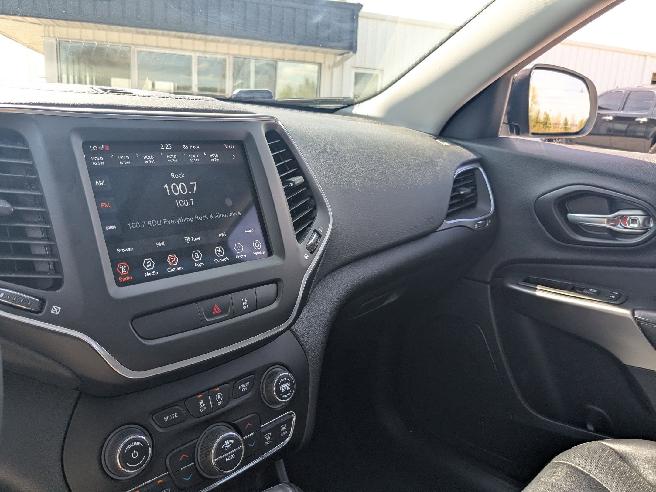 2022 Jeep Cherokee Latitude Lux 4x4