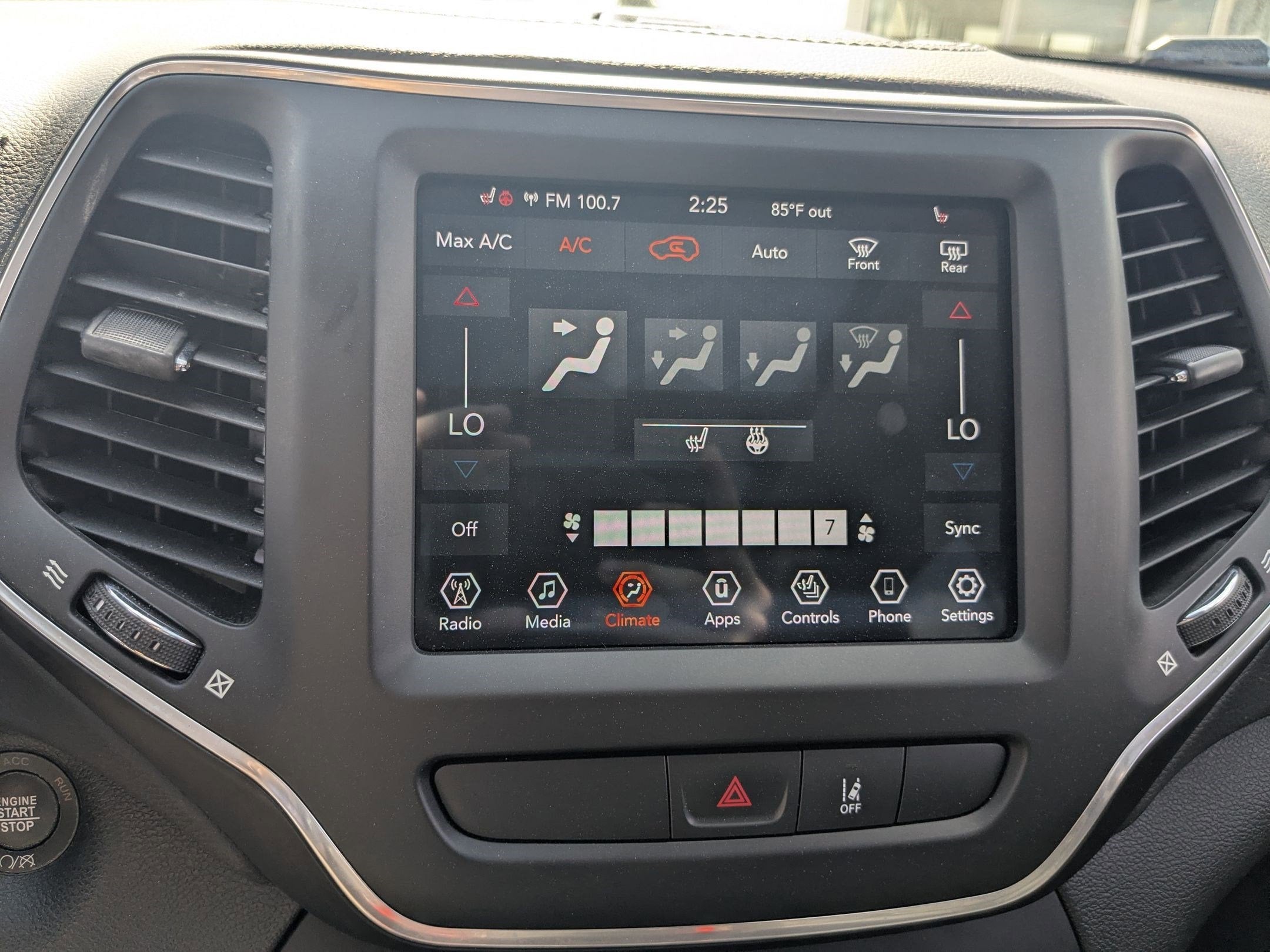 2022 Jeep Cherokee Latitude Lux 4x4