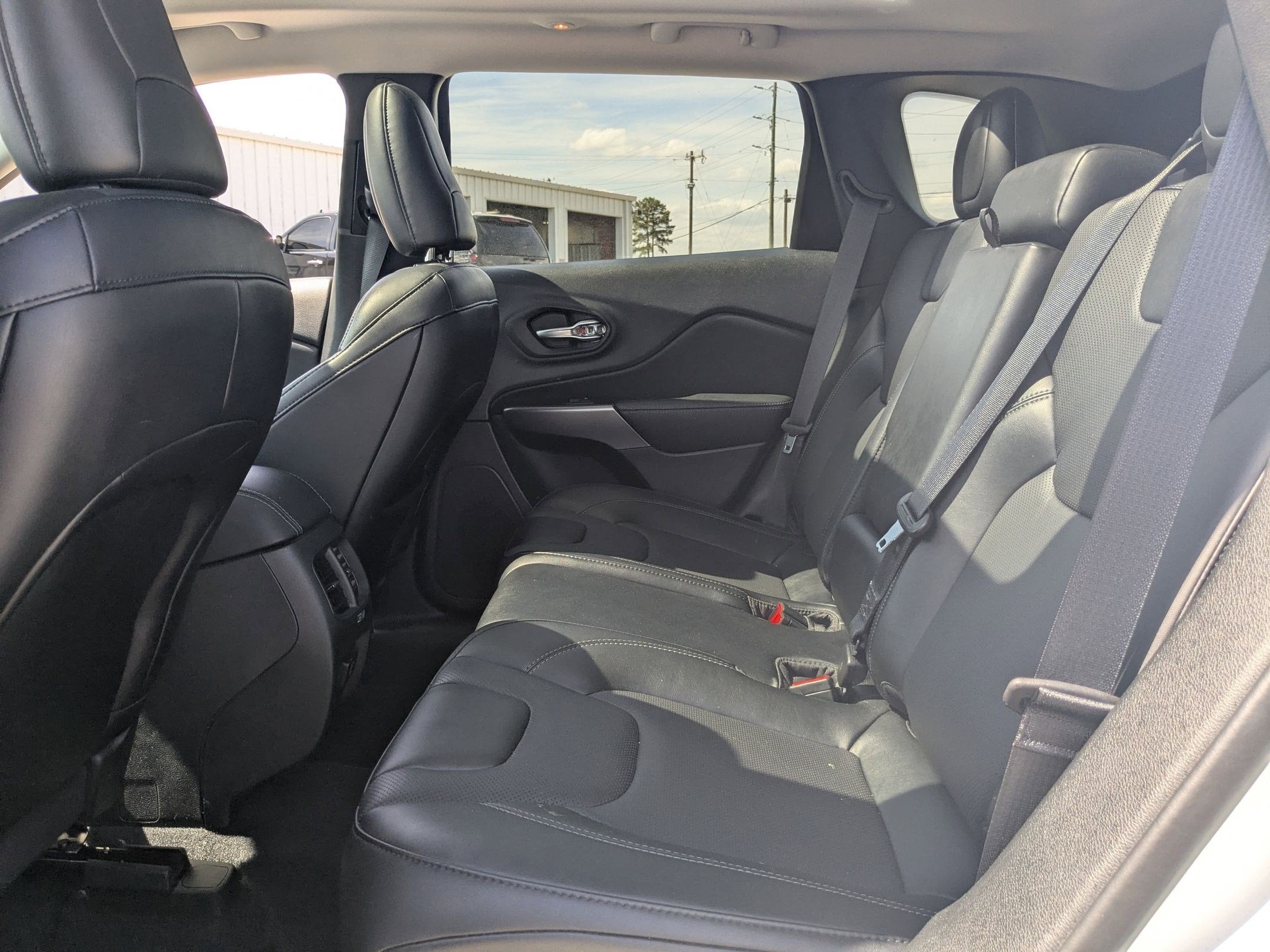 2022 Jeep Cherokee Latitude Lux 4x4