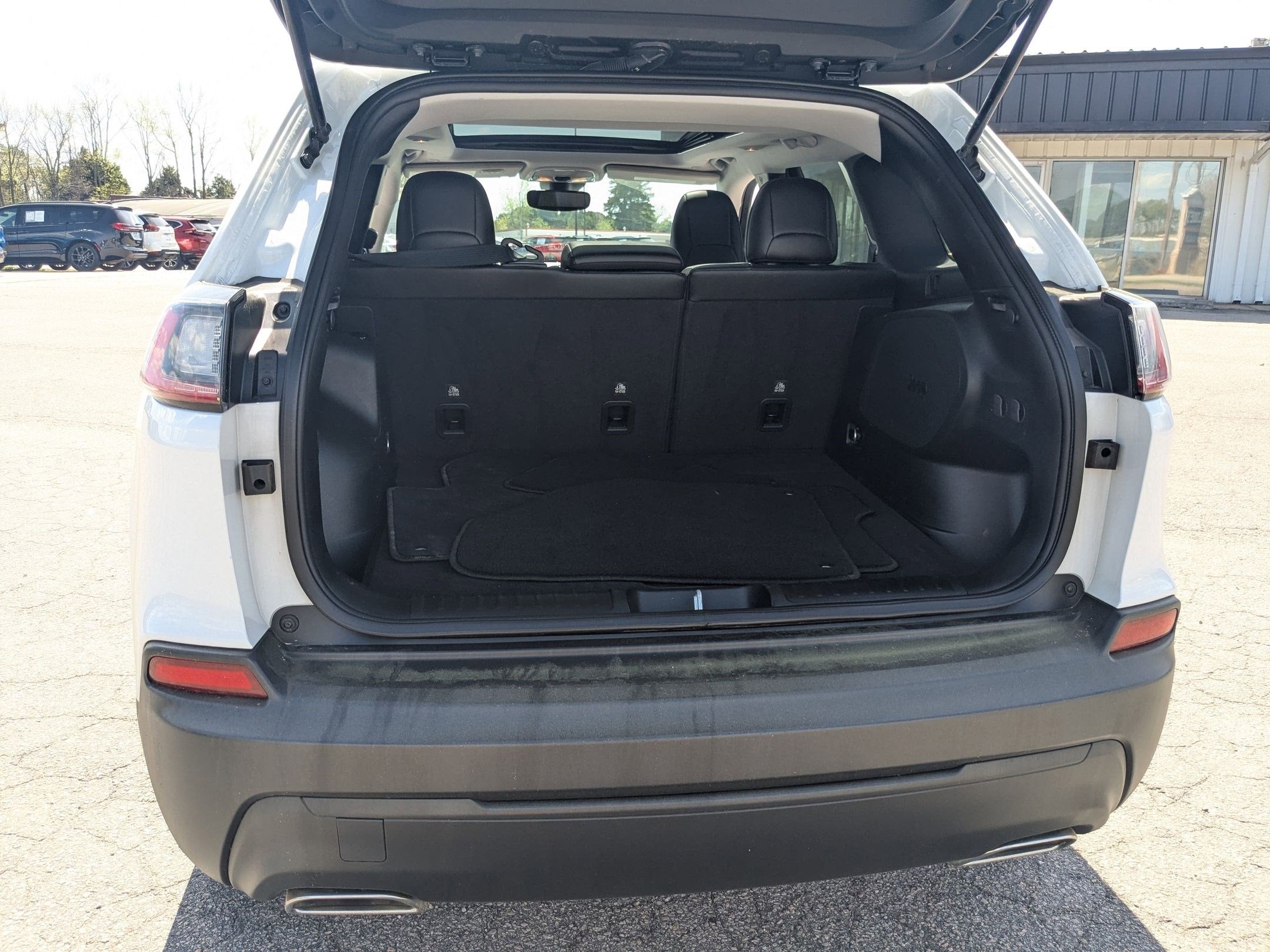 2022 Jeep Cherokee Latitude Lux 4x4