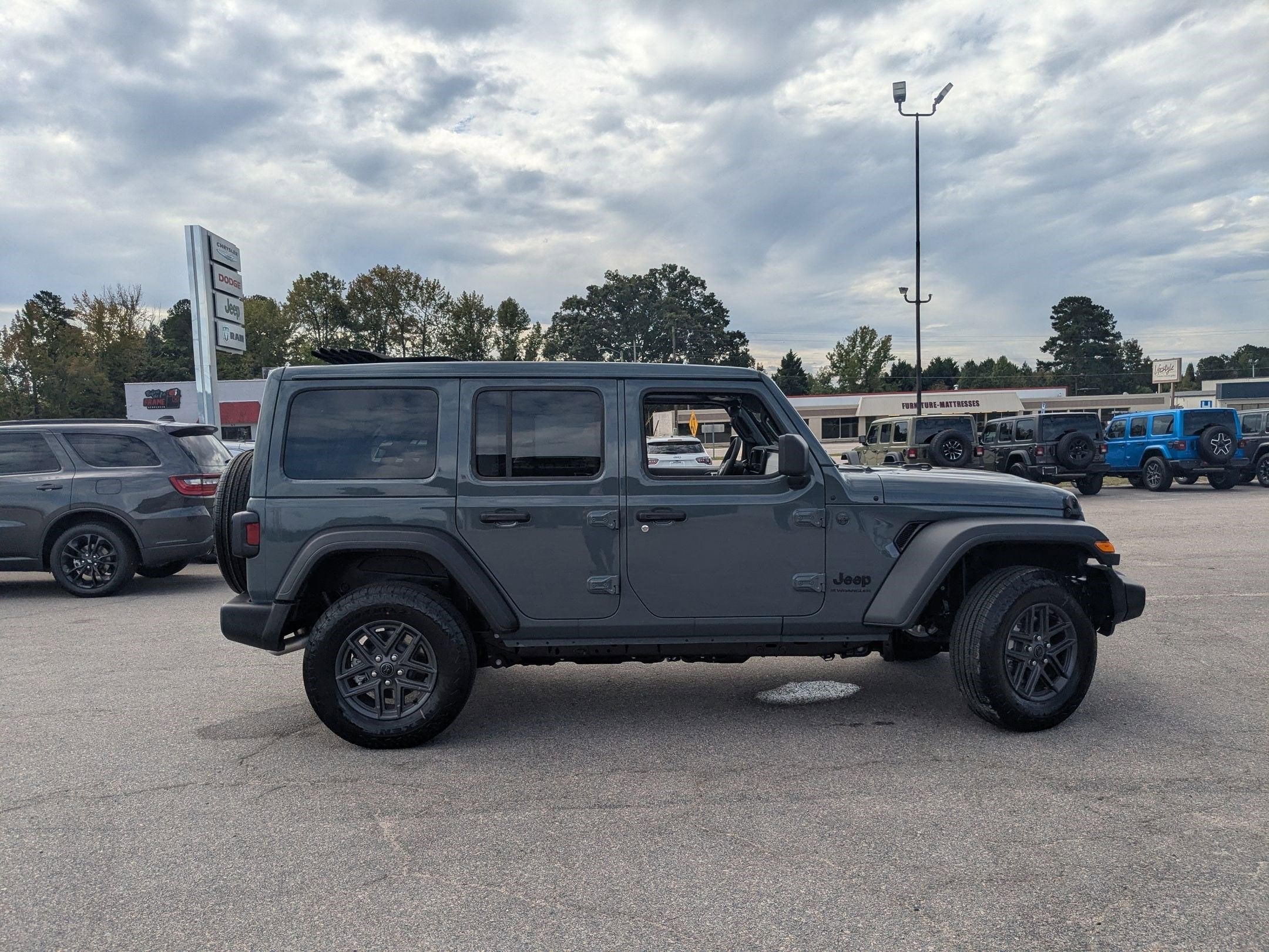 2026 Jeep Wrangler WRANGLER 4-DOOR SPORT S