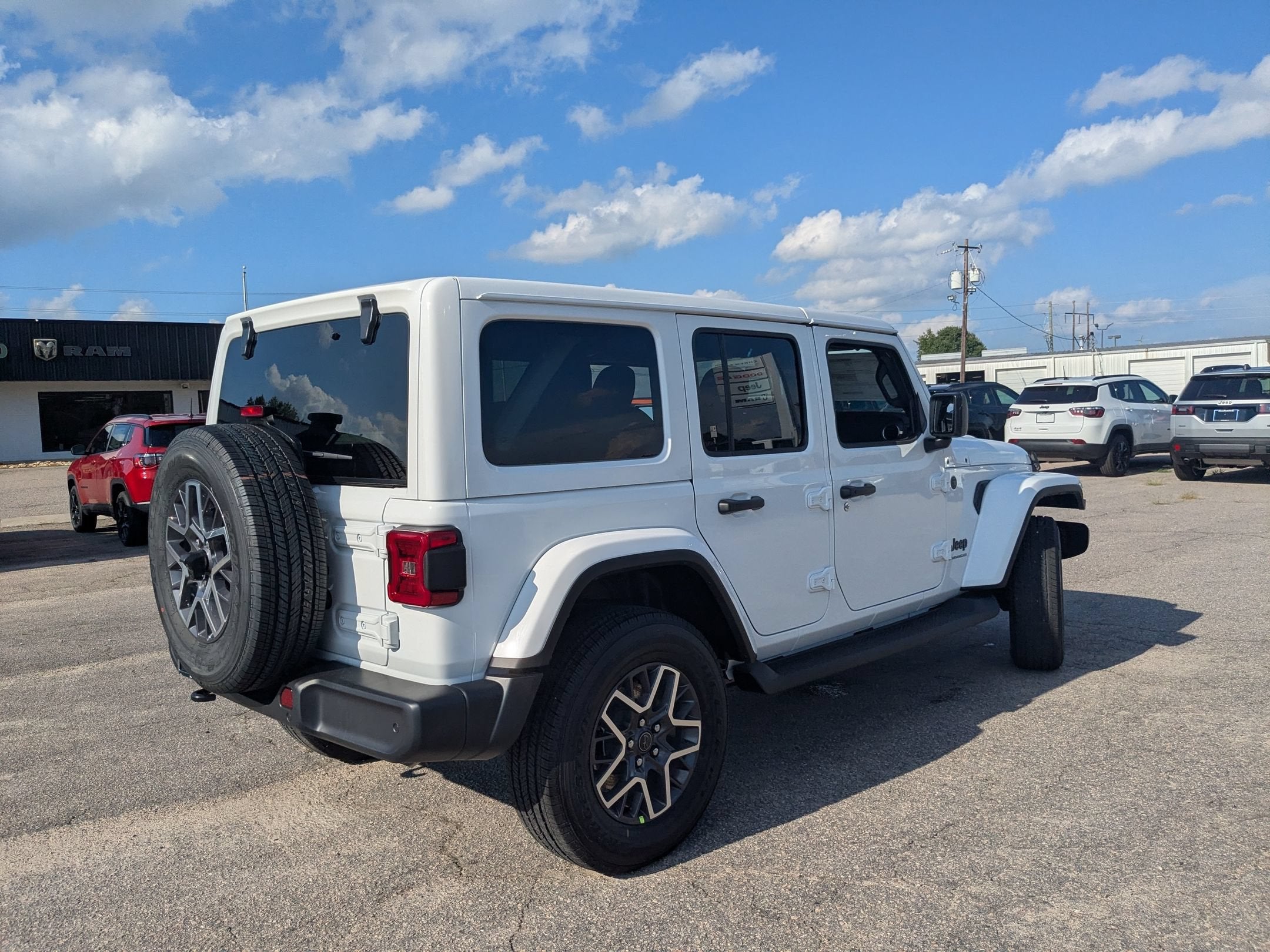 2026 Jeep Wrangler WRANGLER 4-DOOR SAHARA