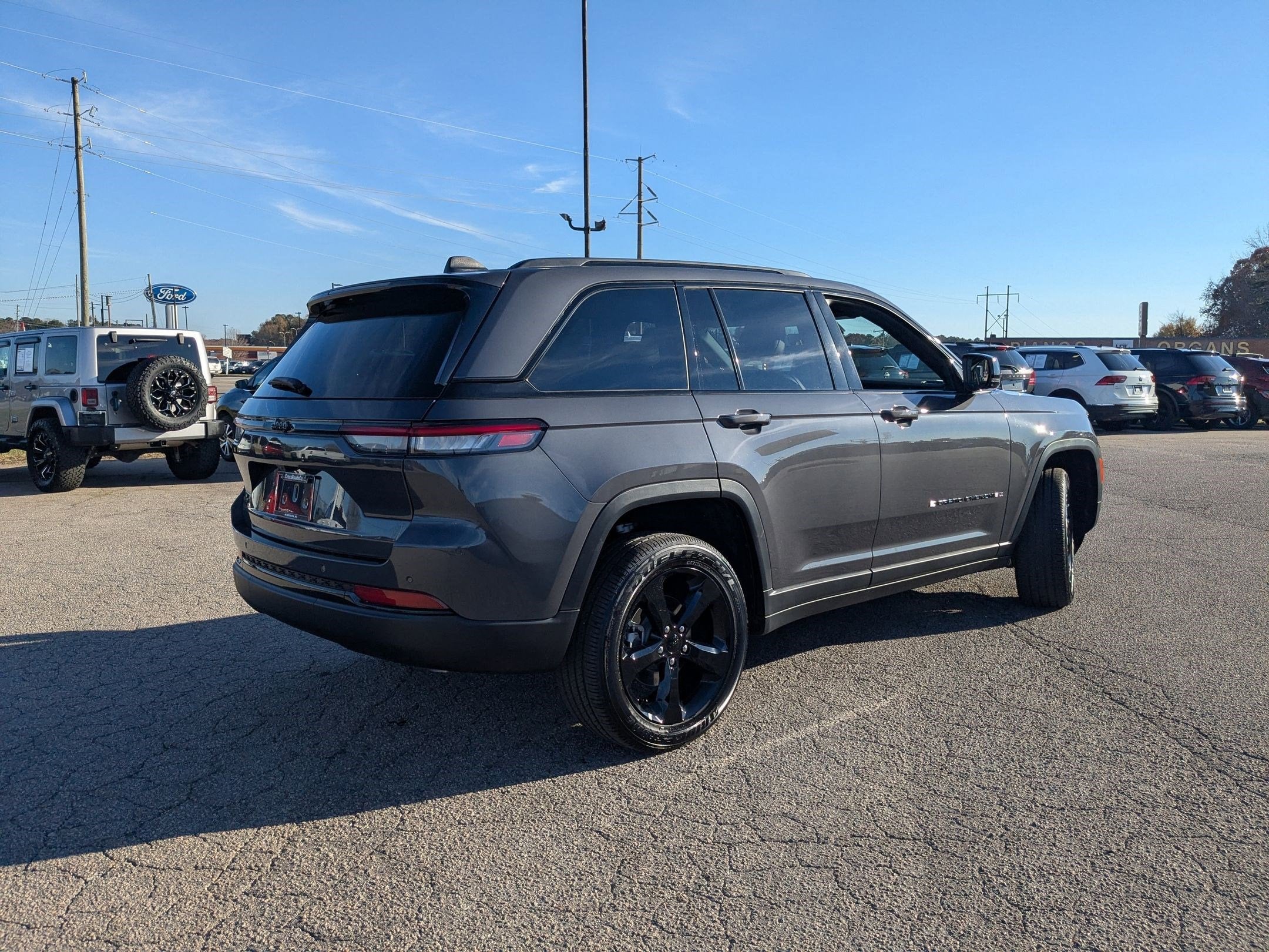 2025 Jeep Grand Cherokee GRAND CHEROKEE ALTITUDE X 4X4