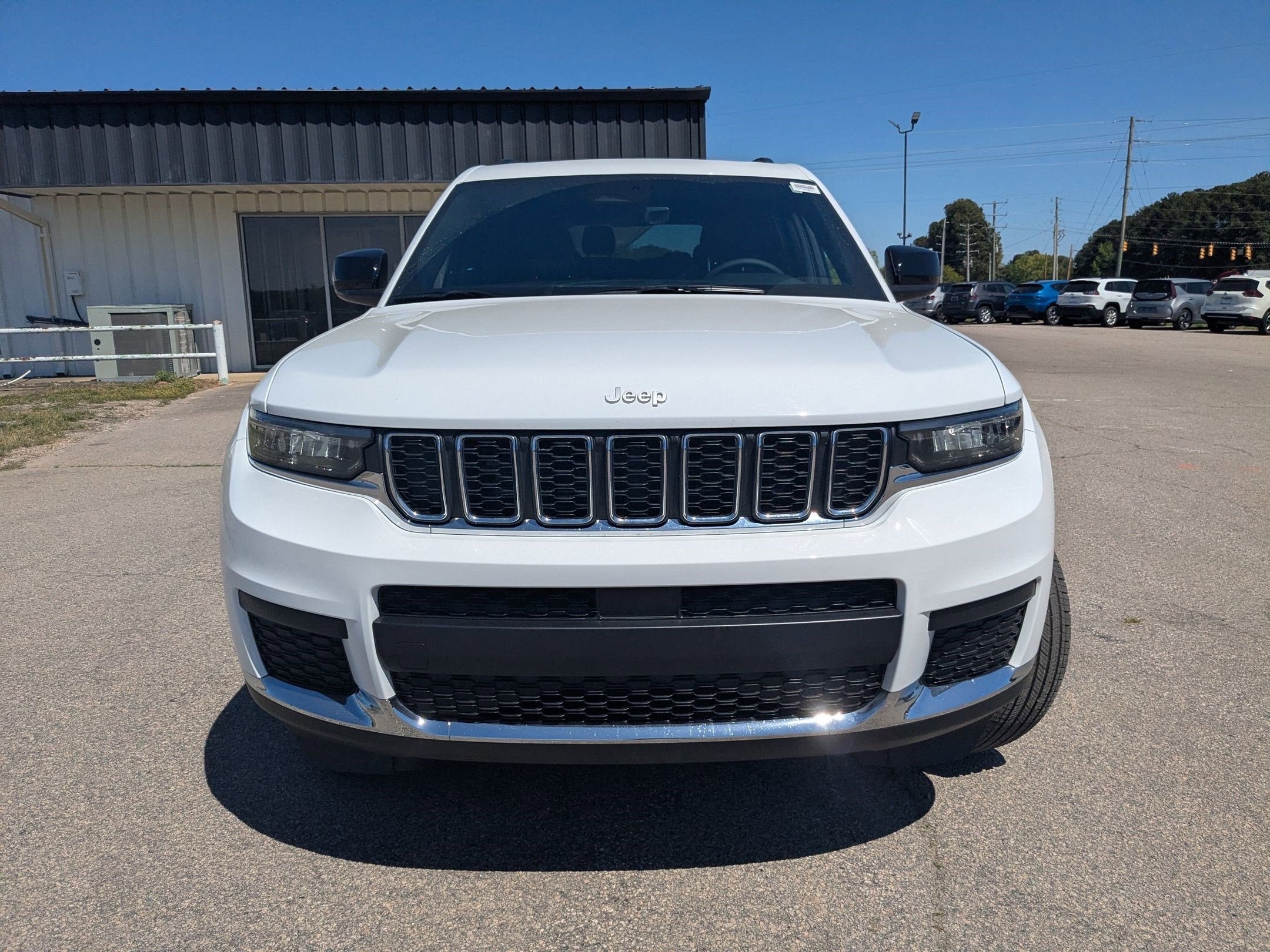 2025 Jeep Grand Cherokee L Laredo X 4x4