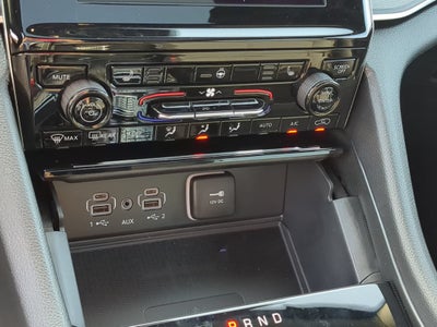 2026 Jeep Grand Cherokee L GRAND CHEROKEE L LAREDO X 4X4