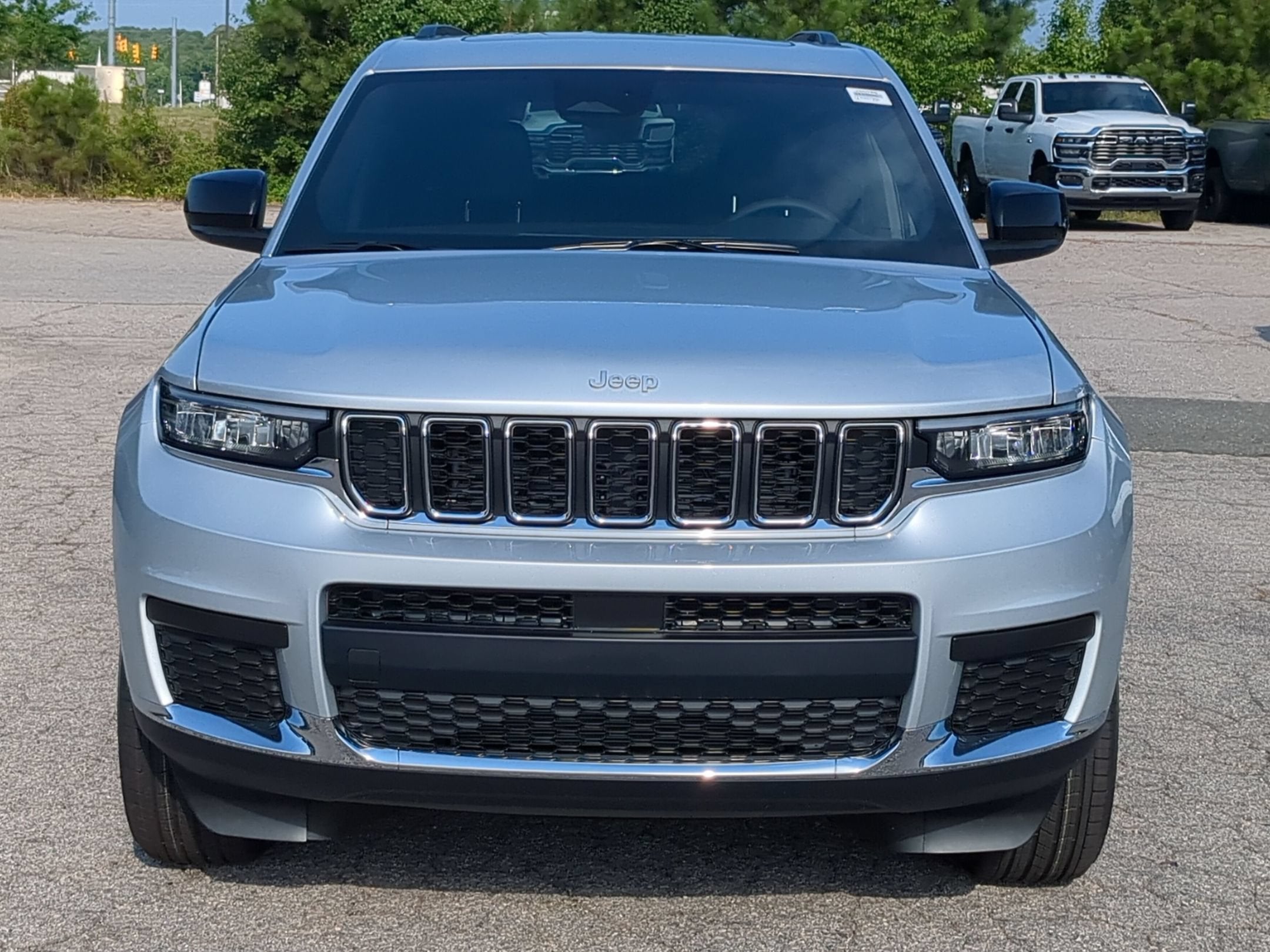 2026 Jeep Grand Cherokee L GRAND CHEROKEE L LAREDO X 4X4