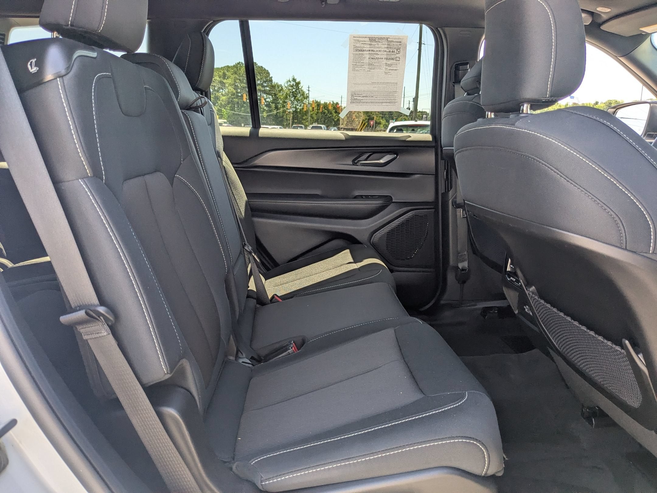 2025 Jeep Grand Cherokee L Laredo X 4x4