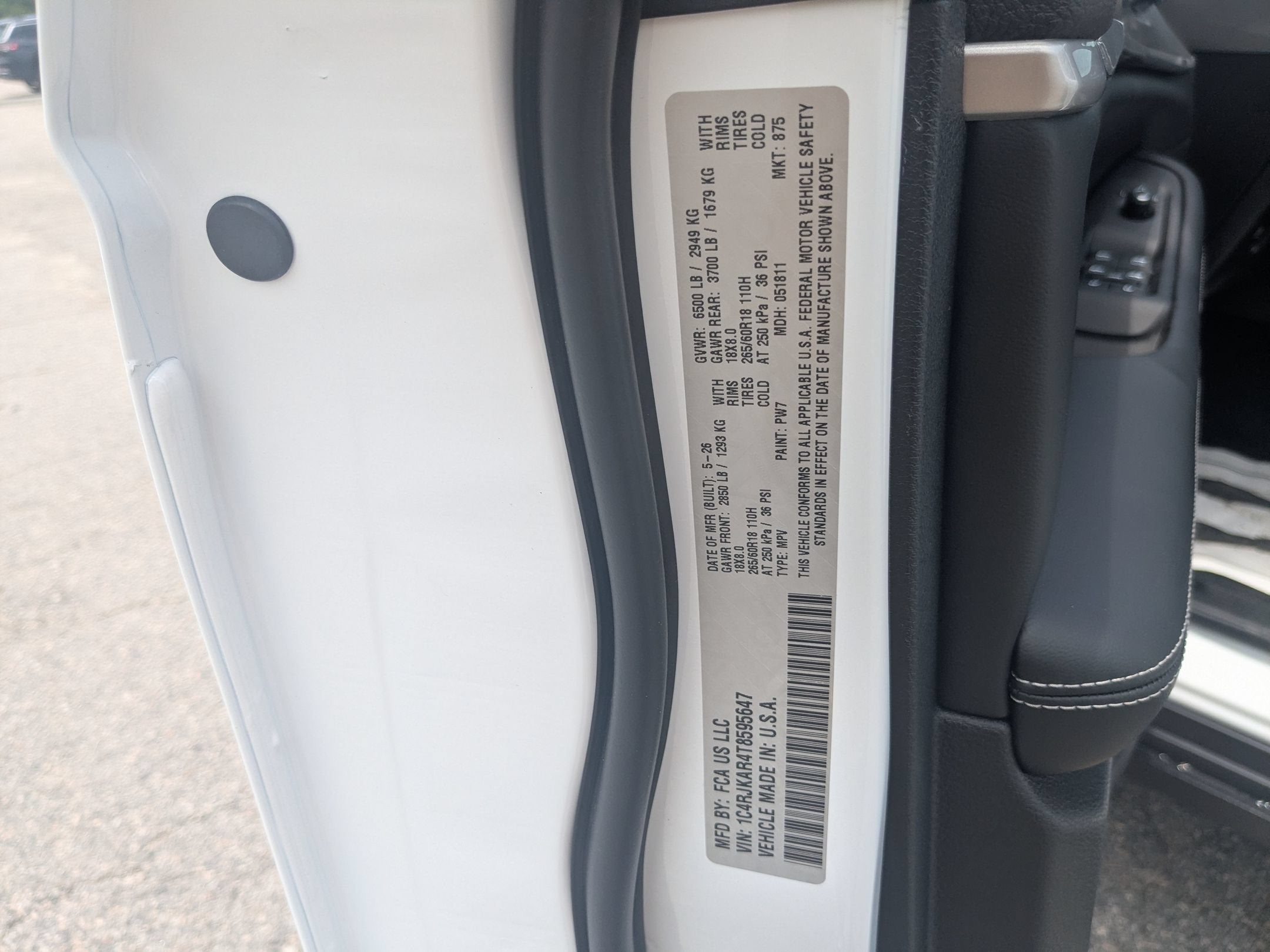 2026 Jeep Grand Cherokee L GRAND CHEROKEE L LAREDO ALTITUDE 4X4