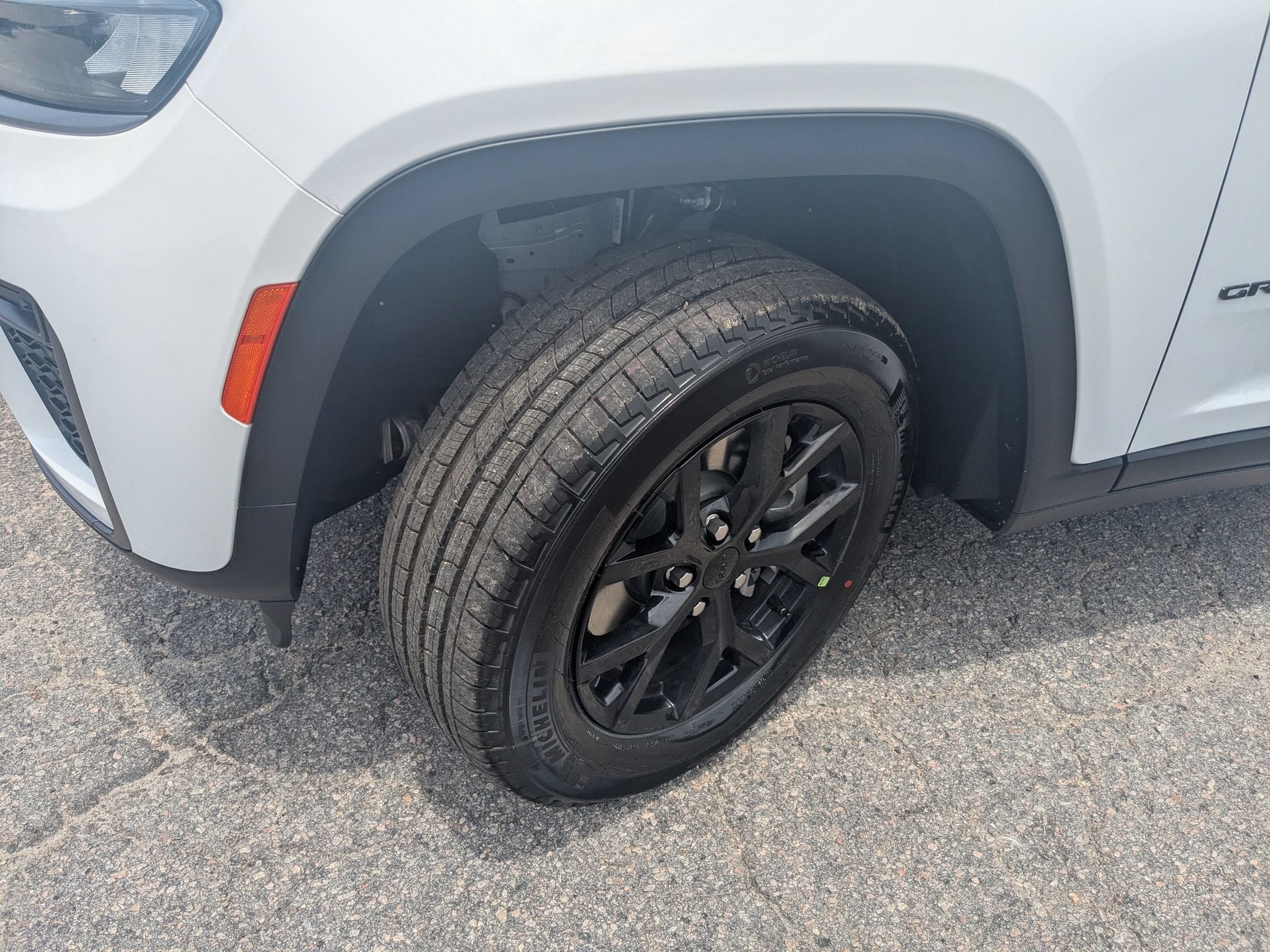 2026 Jeep Grand Cherokee L GRAND CHEROKEE L LAREDO ALTITUDE 4X4