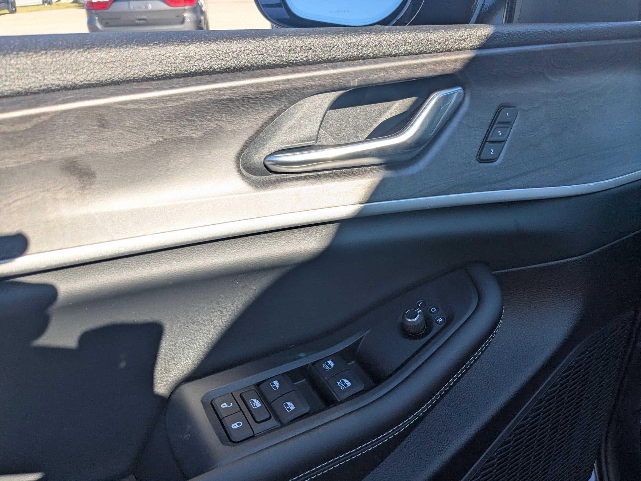 2025 Jeep Grand Cherokee L GRAND CHEROKEE L LIMITED 4X4