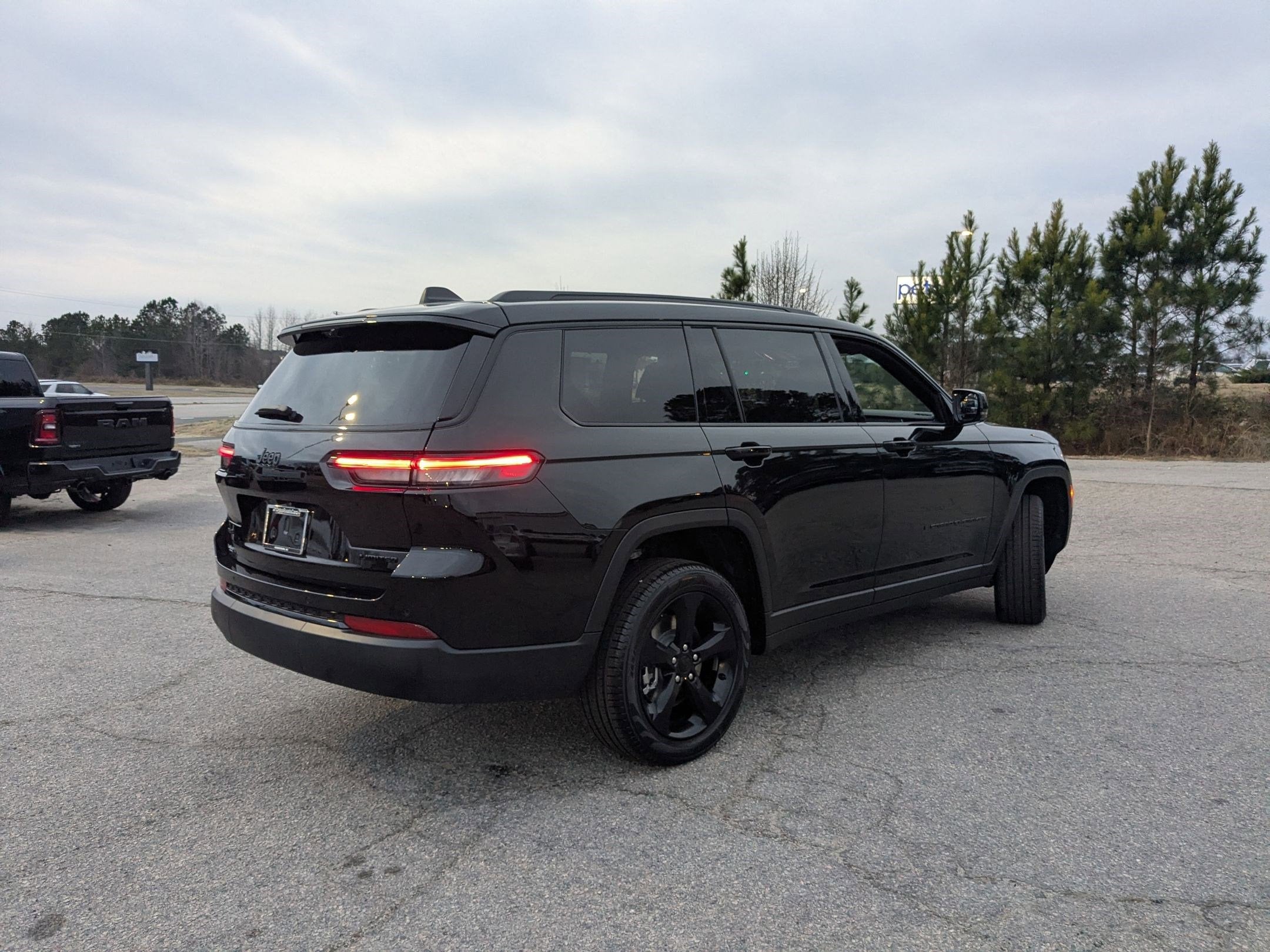 2025 Jeep Grand Cherokee L GRAND CHEROKEE L LIMITED 4X4