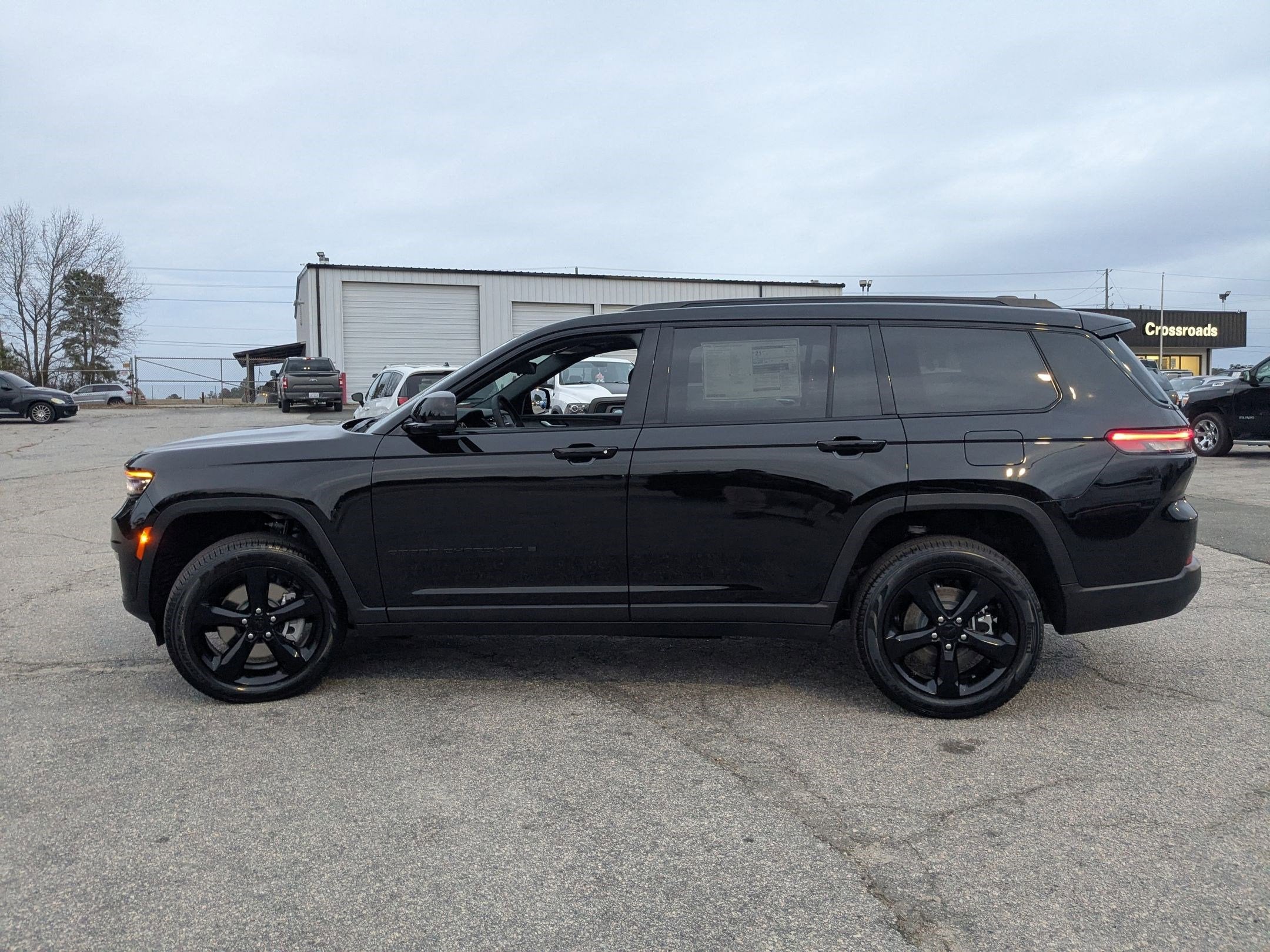 2025 Jeep Grand Cherokee L GRAND CHEROKEE L LIMITED 4X4