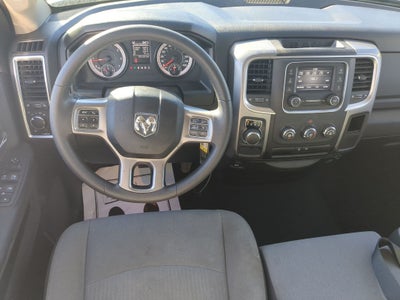 2024 RAM 1500 Classic SLT Quad Cab 4x2 6'4' Box