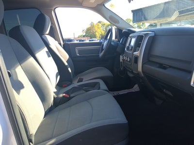 2024 RAM 1500 Classic SLT Quad Cab 4x2 6'4' Box