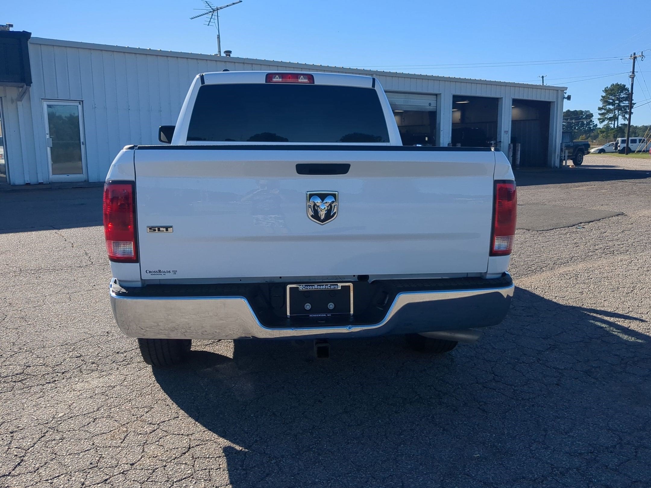 2024 RAM 1500 Classic SLT Quad Cab 4x2 6'4' Box