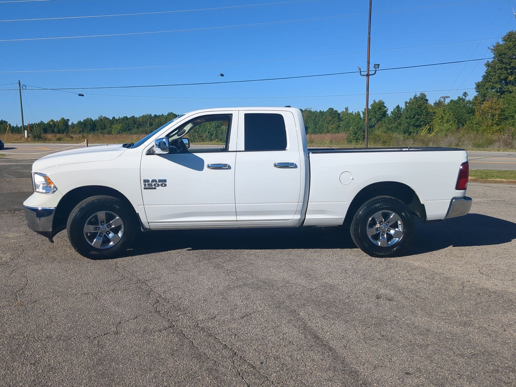 2024 RAM 1500 Classic SLT Quad Cab 4x2 6'4' Box