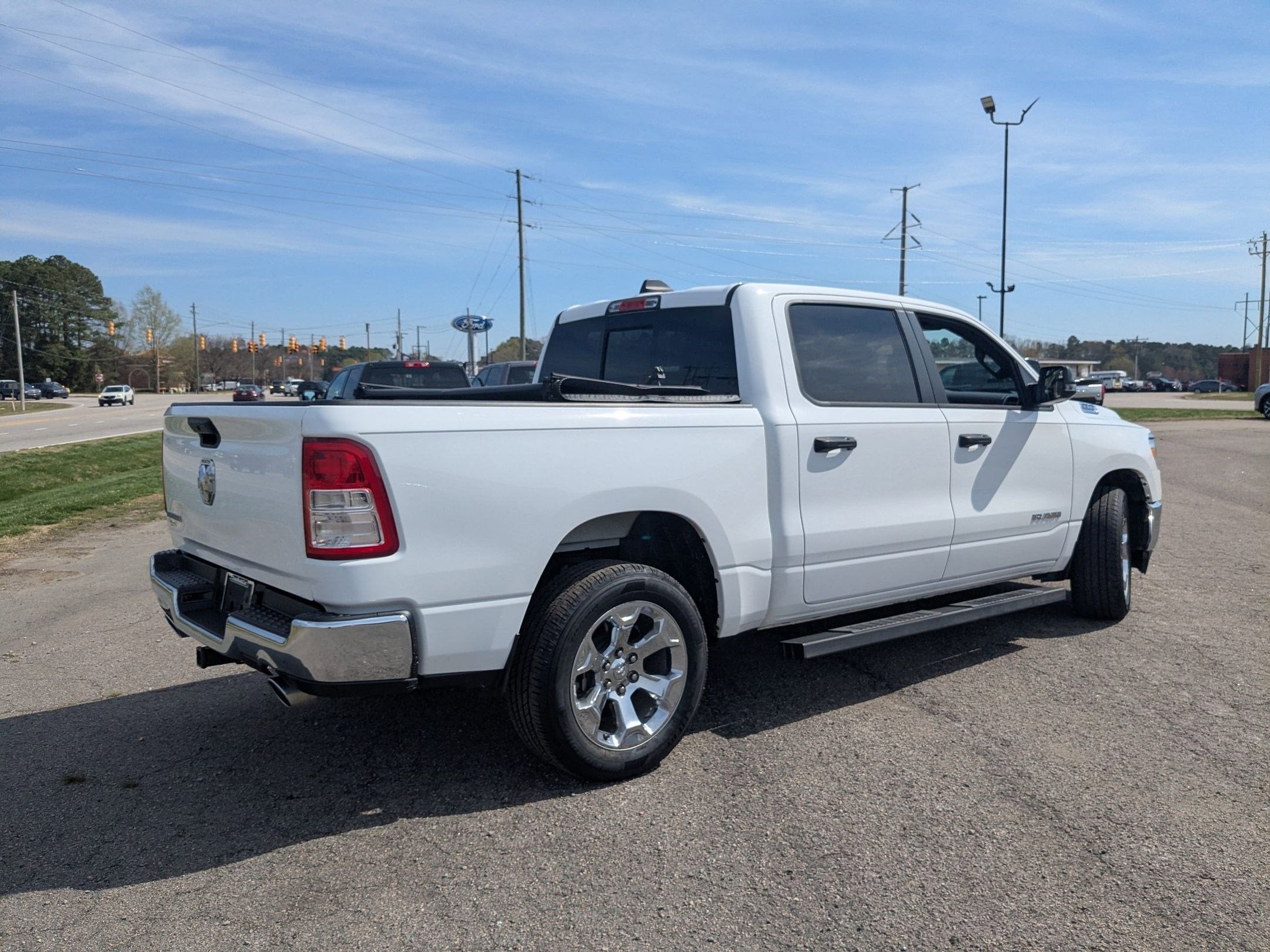 2023 RAM 1500 Big Horn Crew Cab 4x2 5'7' Box