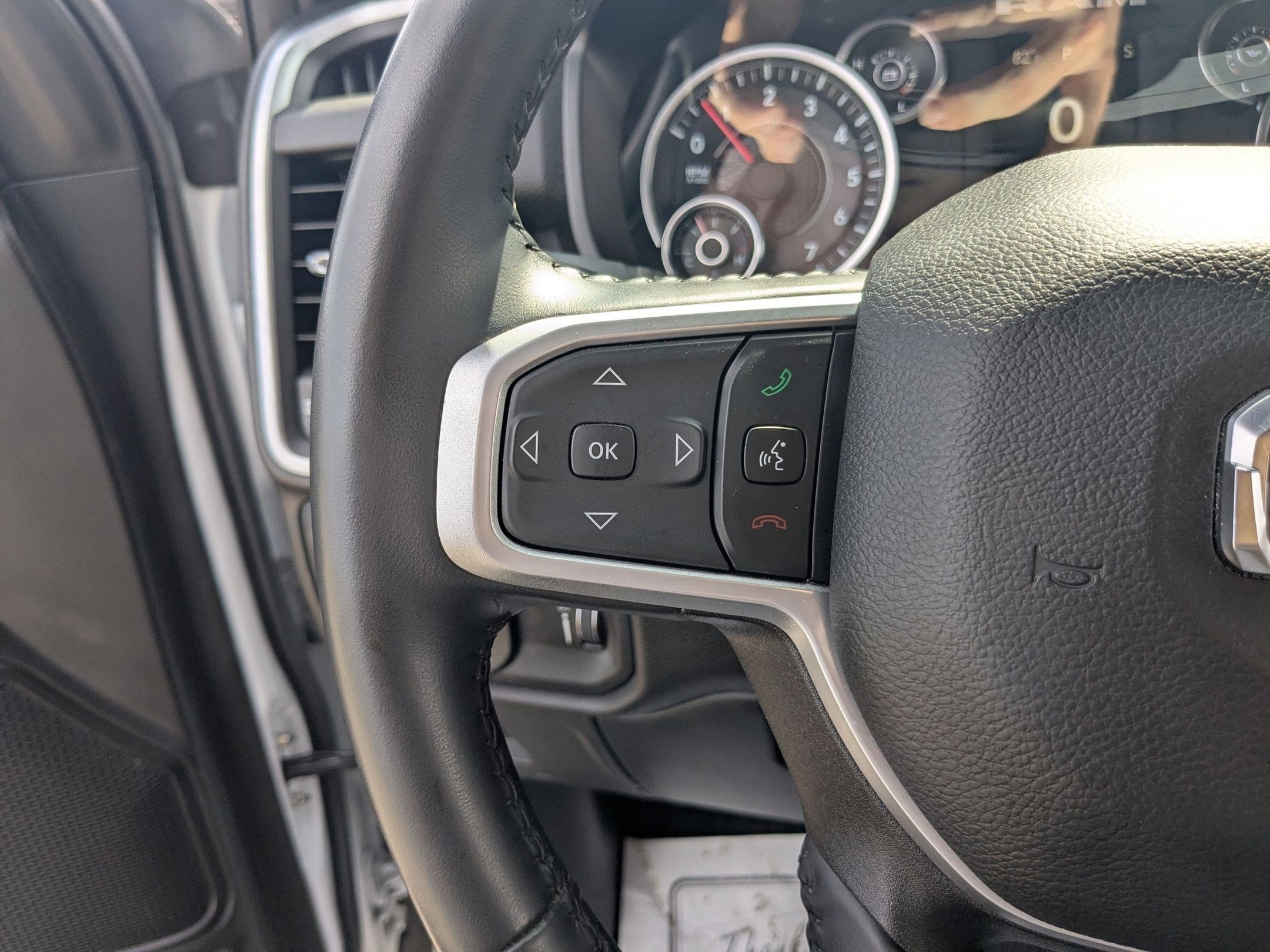 2023 RAM 1500 Big Horn Crew Cab 4x2 5'7' Box