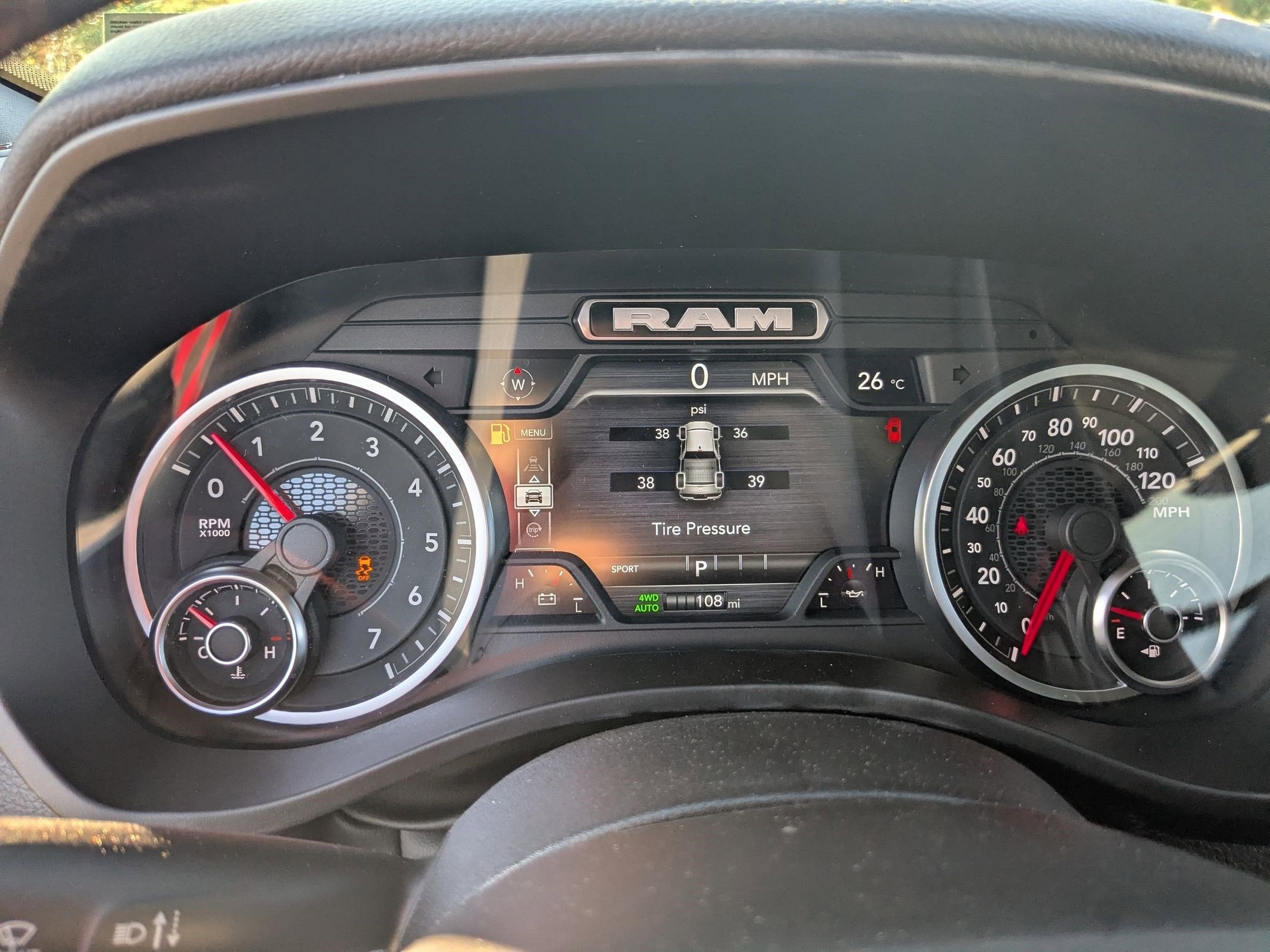 2026 RAM 1500 RAM 1500 BIG HORN CREW CAB 4X4 5'7' BOX