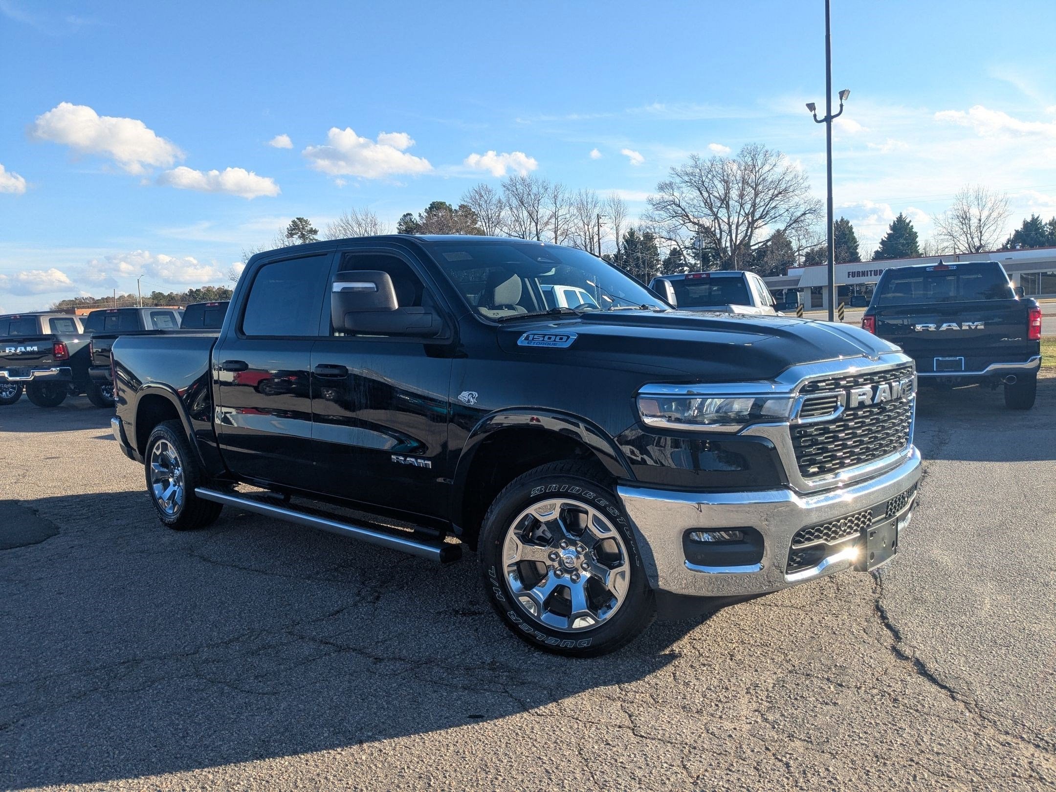 2026 RAM 1500 RAM 1500 BIG HORN CREW CAB 4X4 5'7' BOX