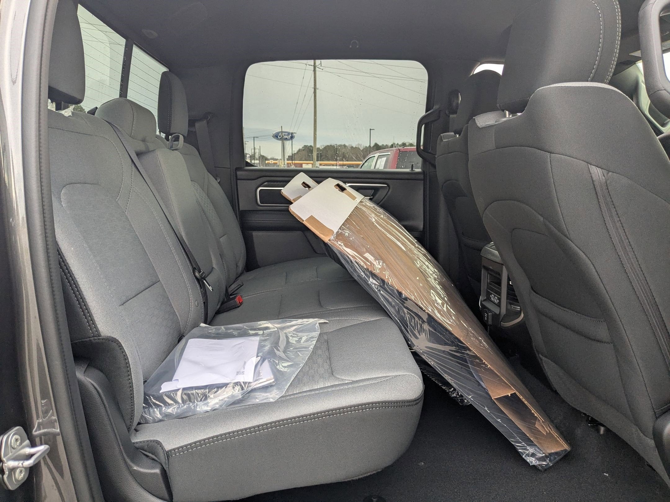 2026 RAM 1500 RAM 1500 BIG HORN CREW CAB 4X4 5'7' BOX