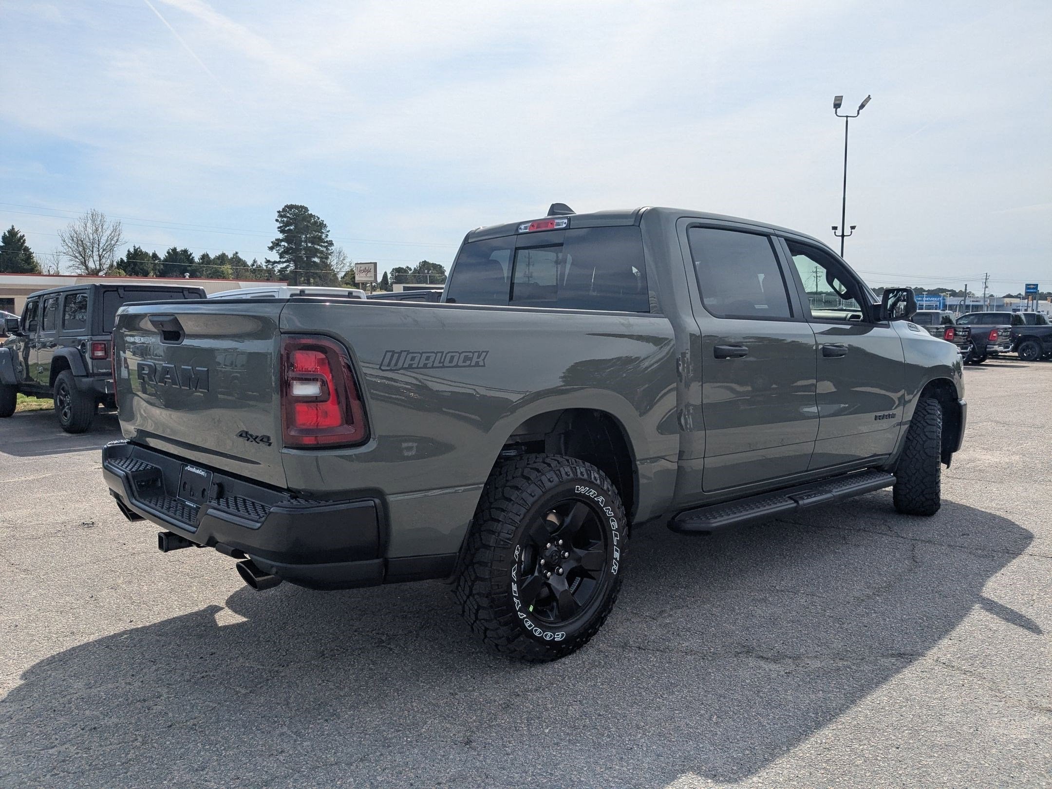 2026 RAM 1500 RAM 1500 WARLOCK CREW CAB 4X4 5'7' BOX