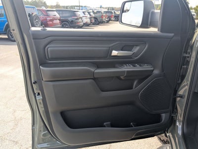 2026 RAM 1500 RAM 1500 WARLOCK CREW CAB 4X4 5'7' BOX