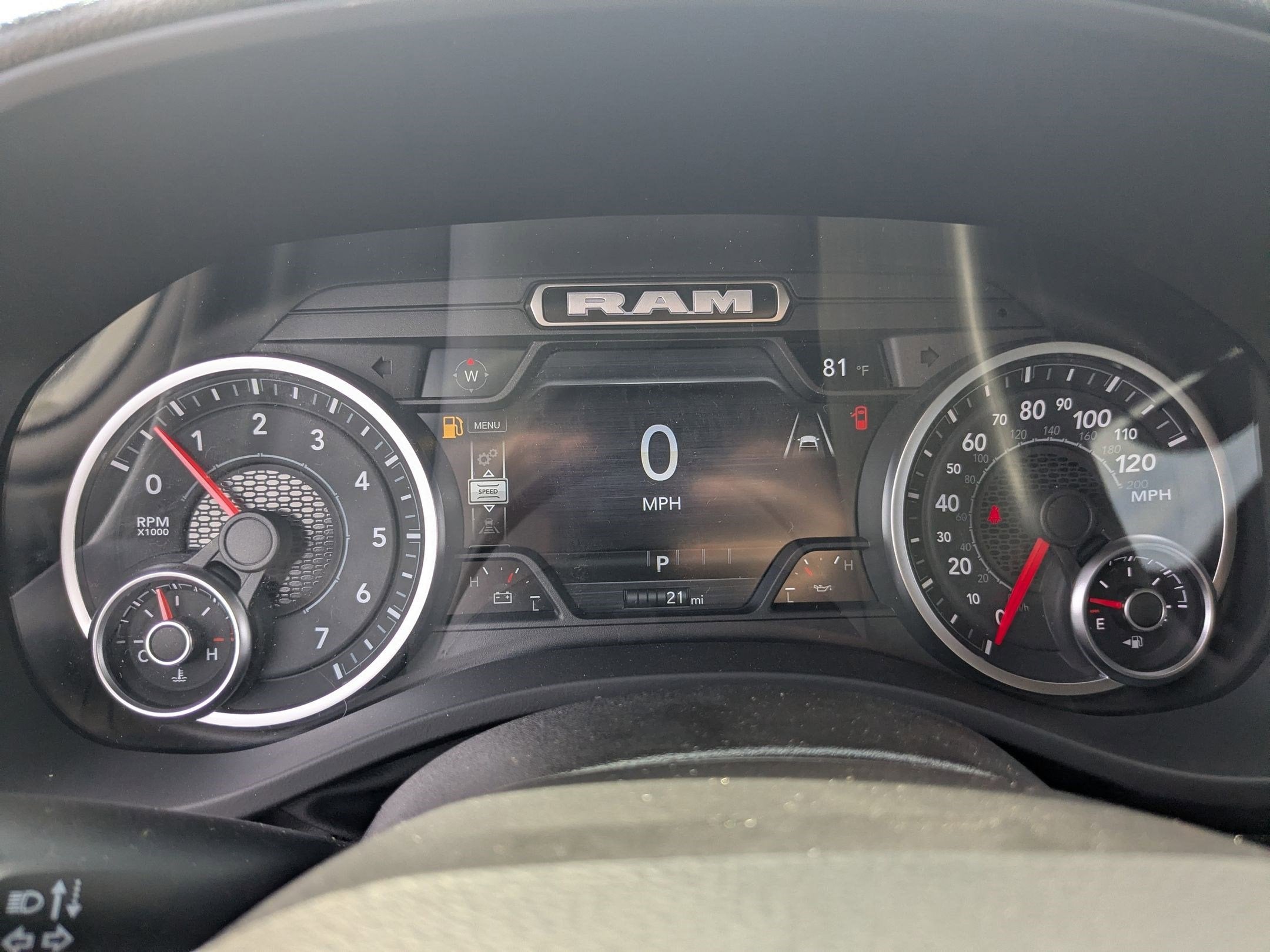 2026 RAM 1500 RAM 1500 WARLOCK CREW CAB 4X4 5'7' BOX