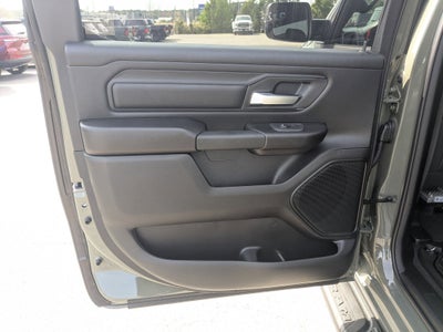 2026 RAM 1500 RAM 1500 WARLOCK CREW CAB 4X4 5'7' BOX