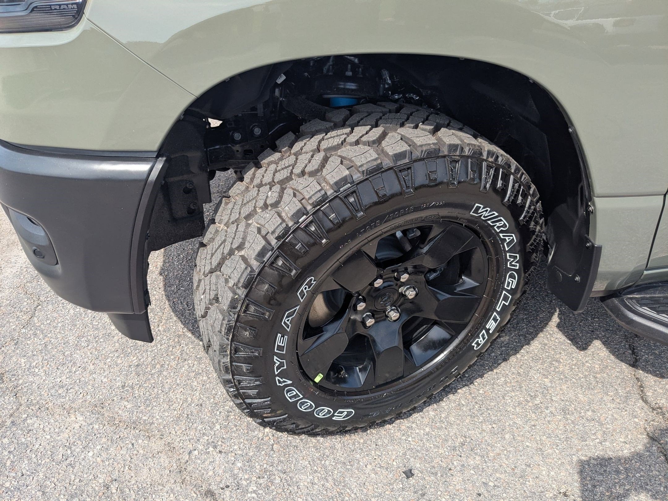 2026 RAM 1500 RAM 1500 WARLOCK CREW CAB 4X4 5'7' BOX