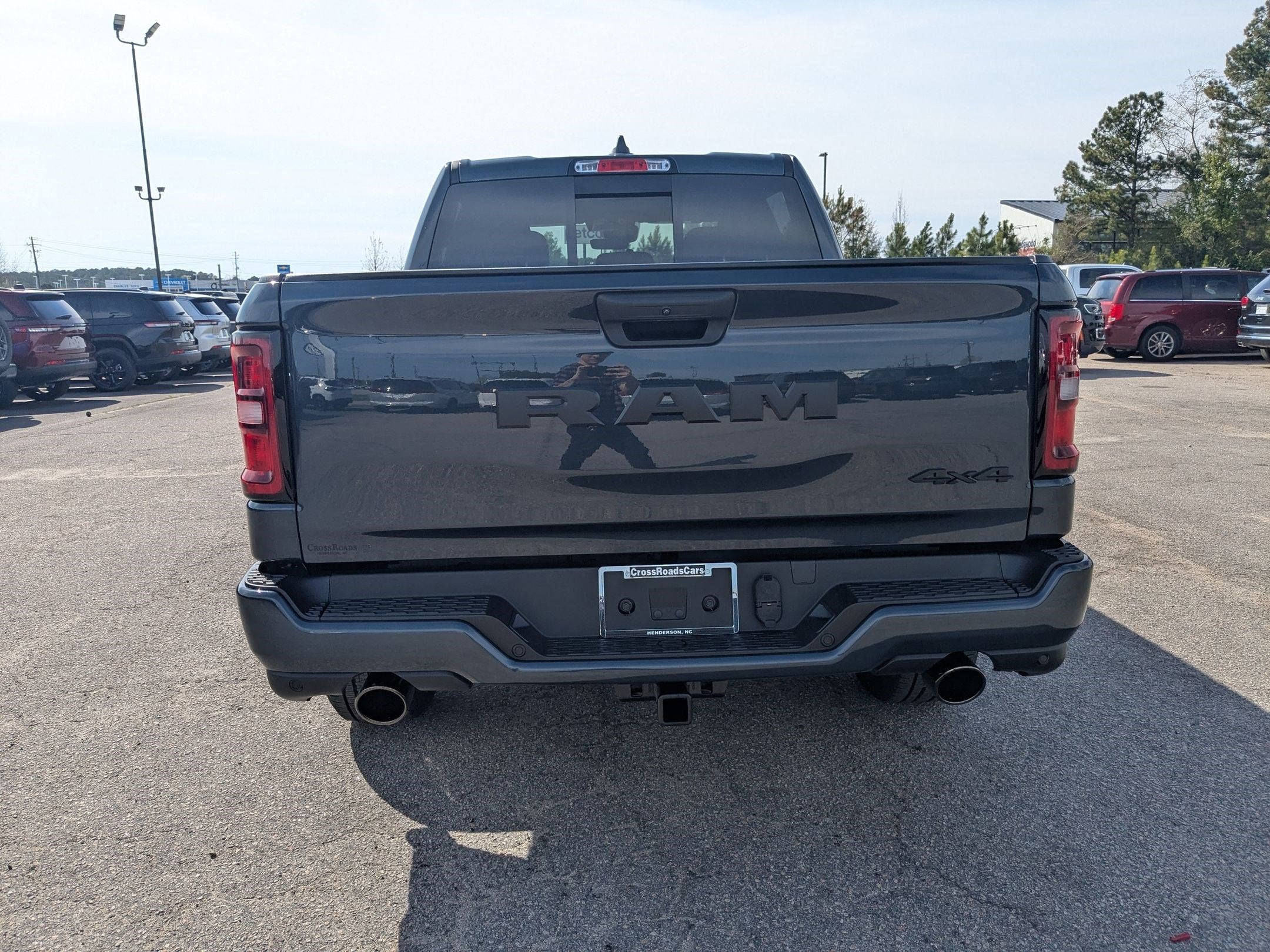 2026 RAM 1500 RAM 1500 EXPRESS CREW CAB 4X4 5'7' BOX