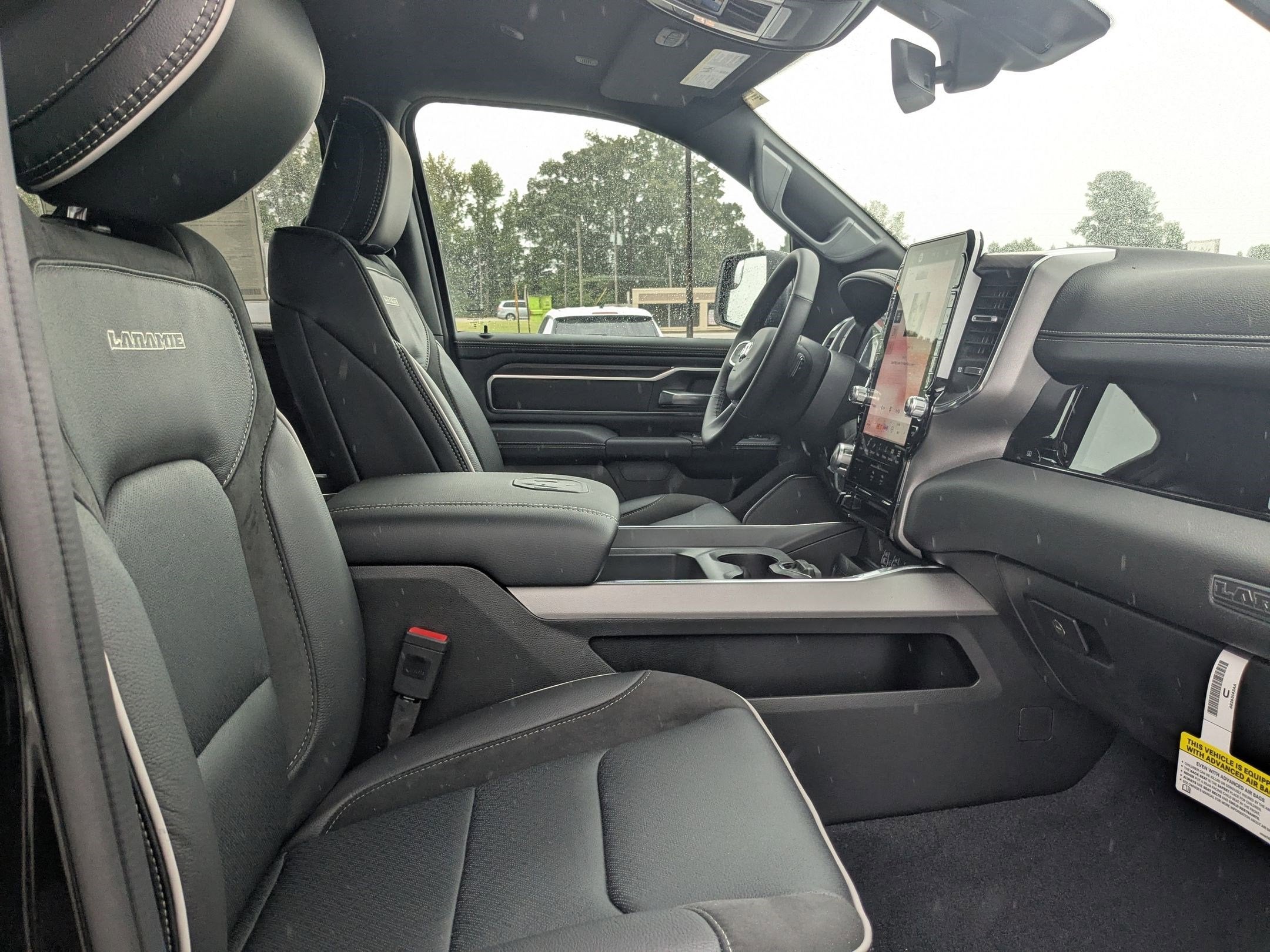 2026 RAM 1500 RAM 1500 LARAMIE CREW CAB 4X4 5'7' BOX