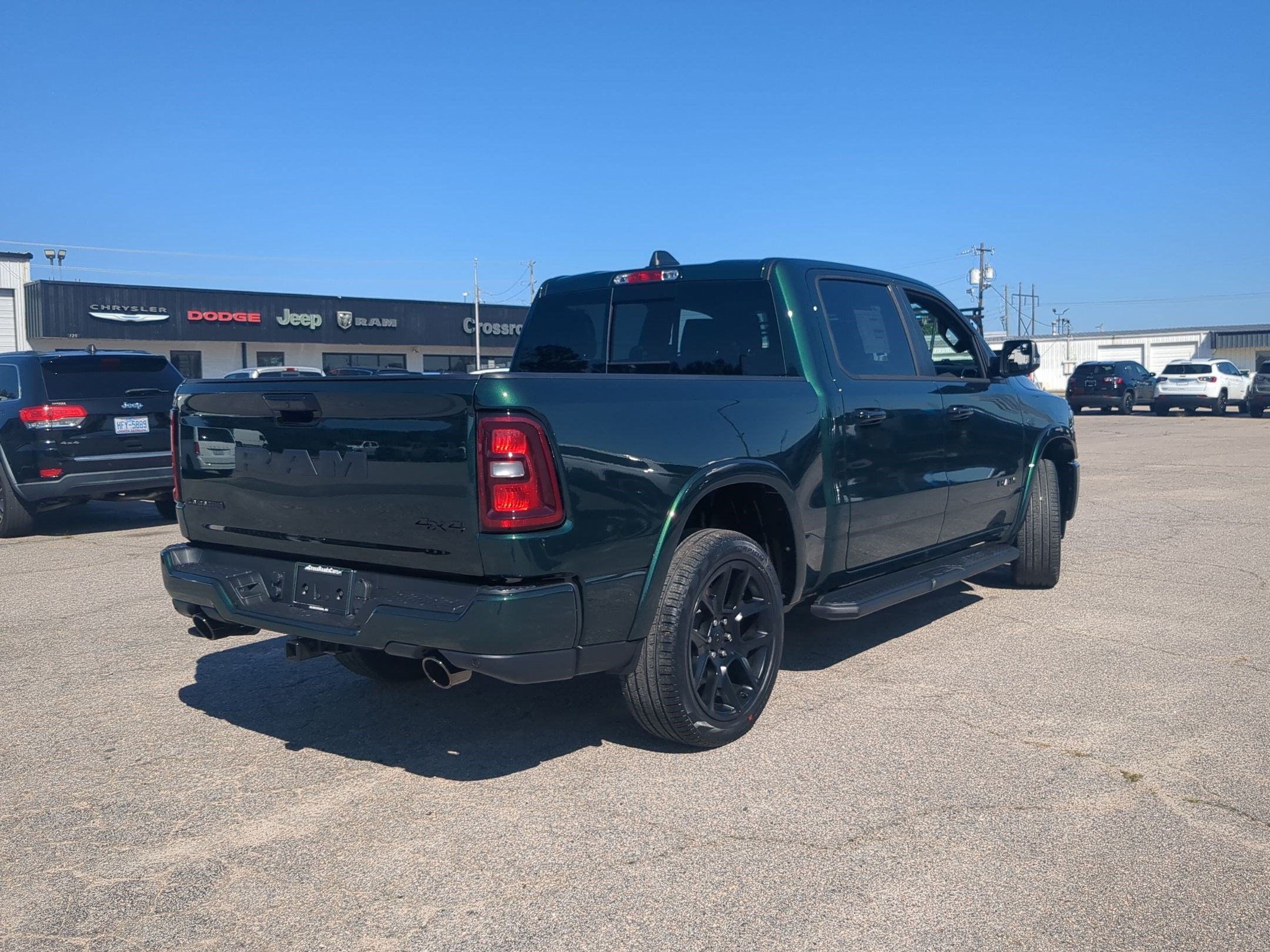 2027 RAM 1500 RAM 1500 LARAMIE CREW CAB 4X4 5'7' BOX