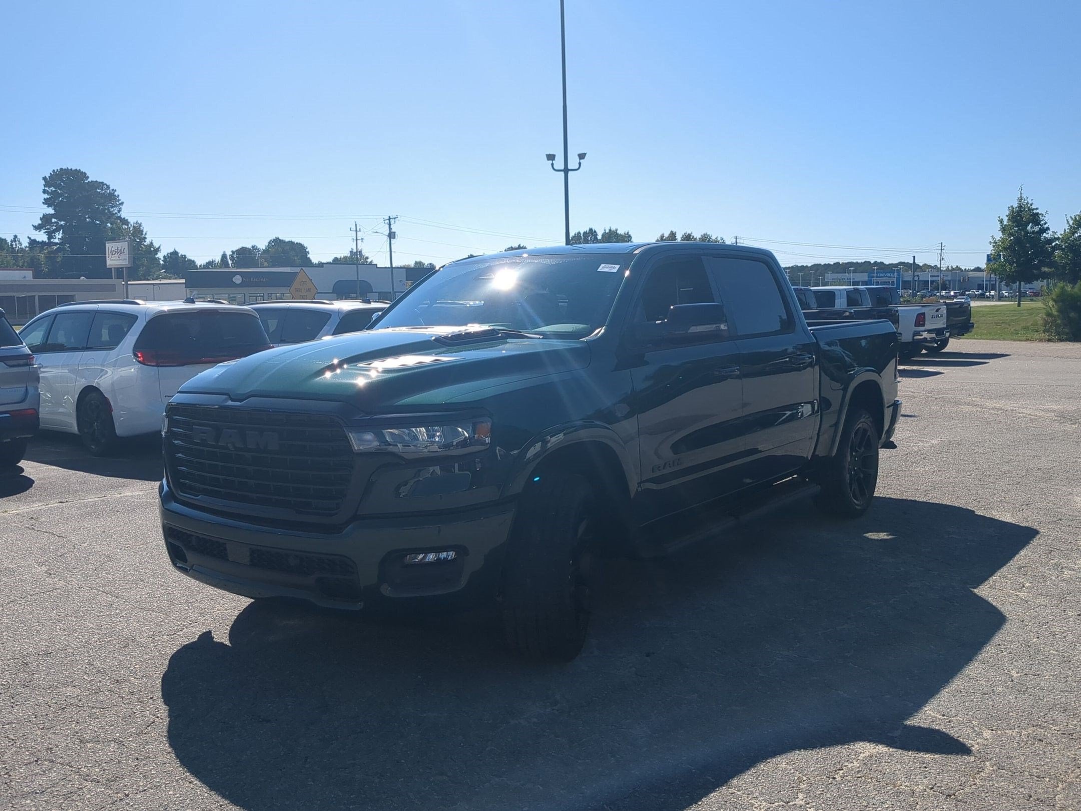 2027 RAM 1500 RAM 1500 LARAMIE CREW CAB 4X4 5'7' BOX
