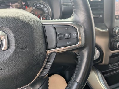 2022 RAM 1500 Laramie Crew Cab 4x4 5'7' Box
