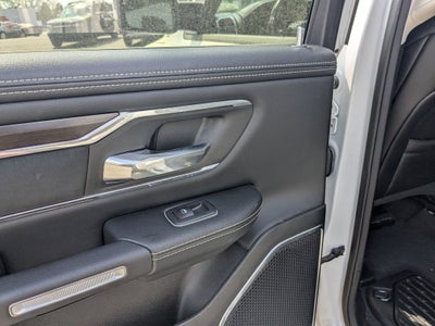 2022 RAM 1500 Laramie Crew Cab 4x4 5'7' Box