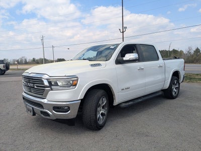 2022 RAM 1500 Laramie Crew Cab 4x4 5'7' Box