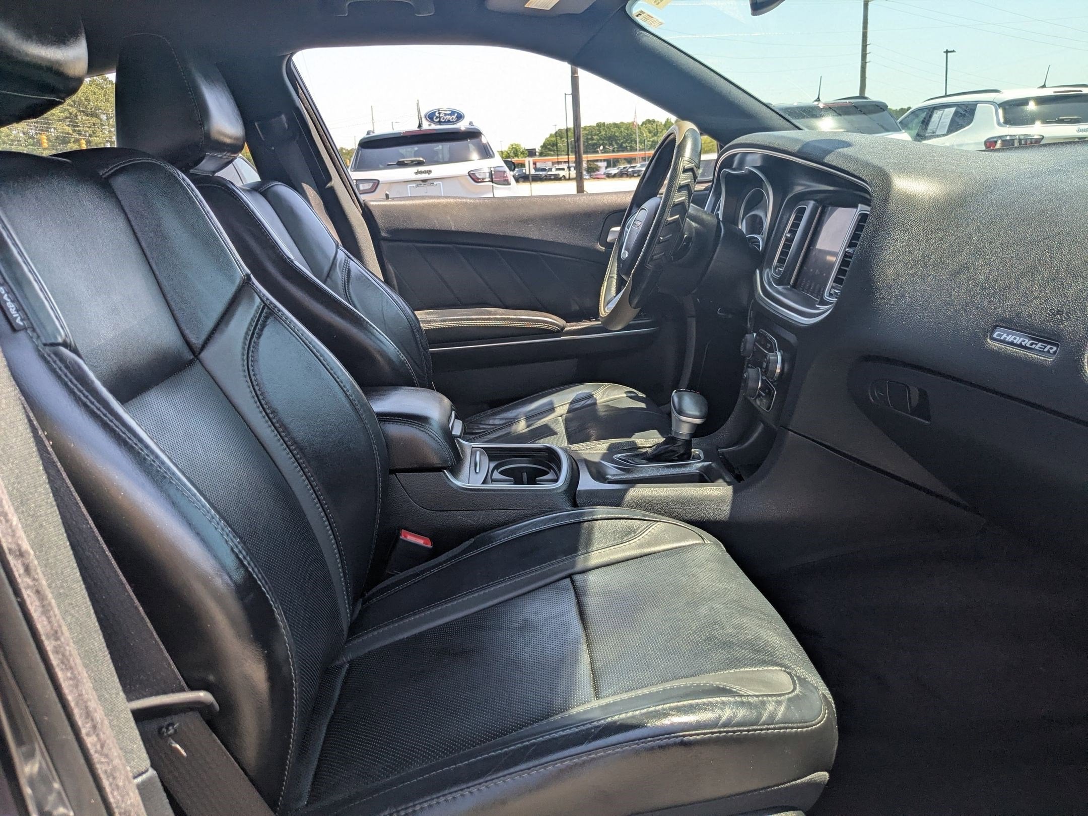 2017 Dodge Charger SXT RWD