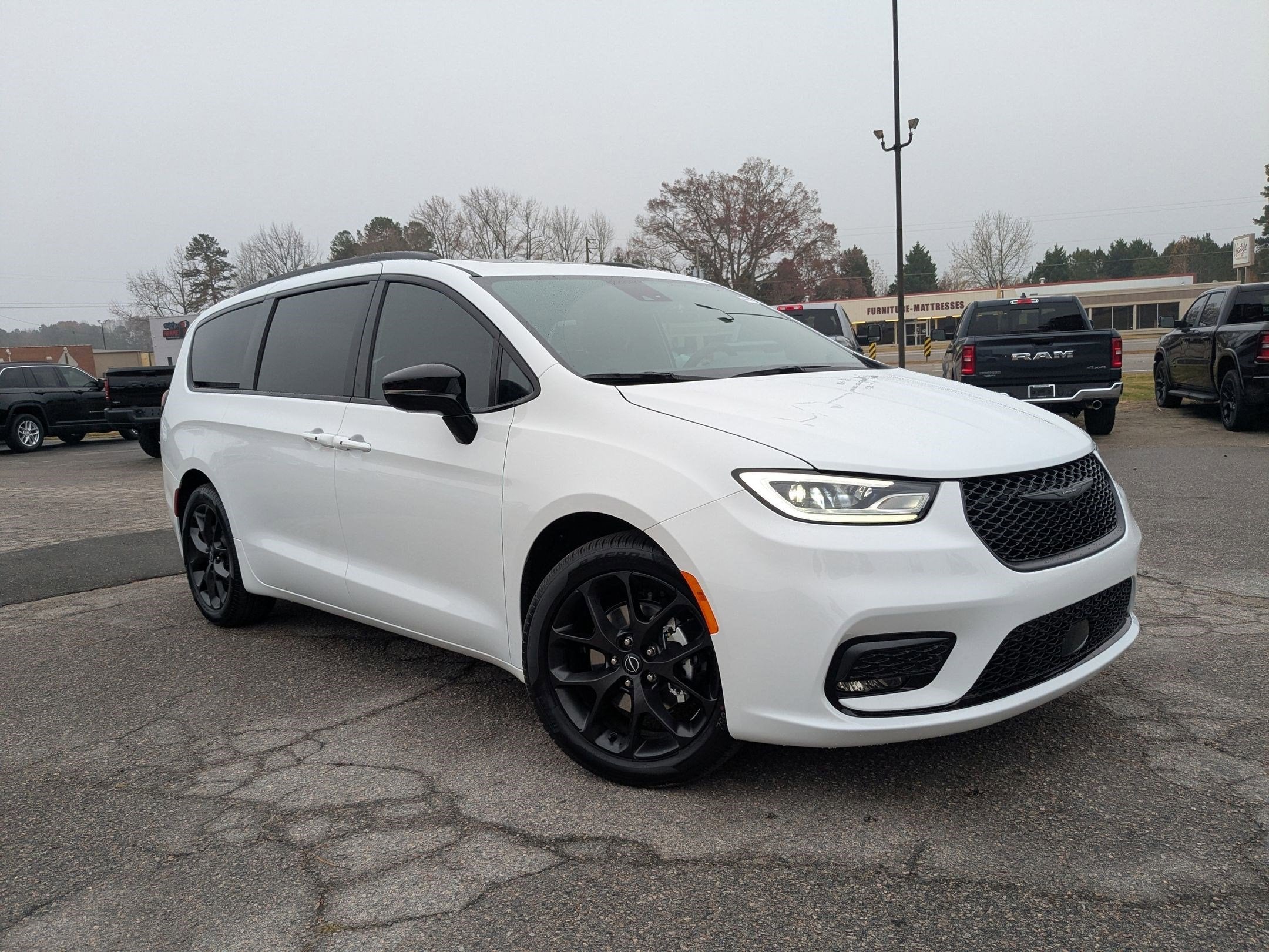 2026 Chrysler Pacifica PACIFICA SELECT