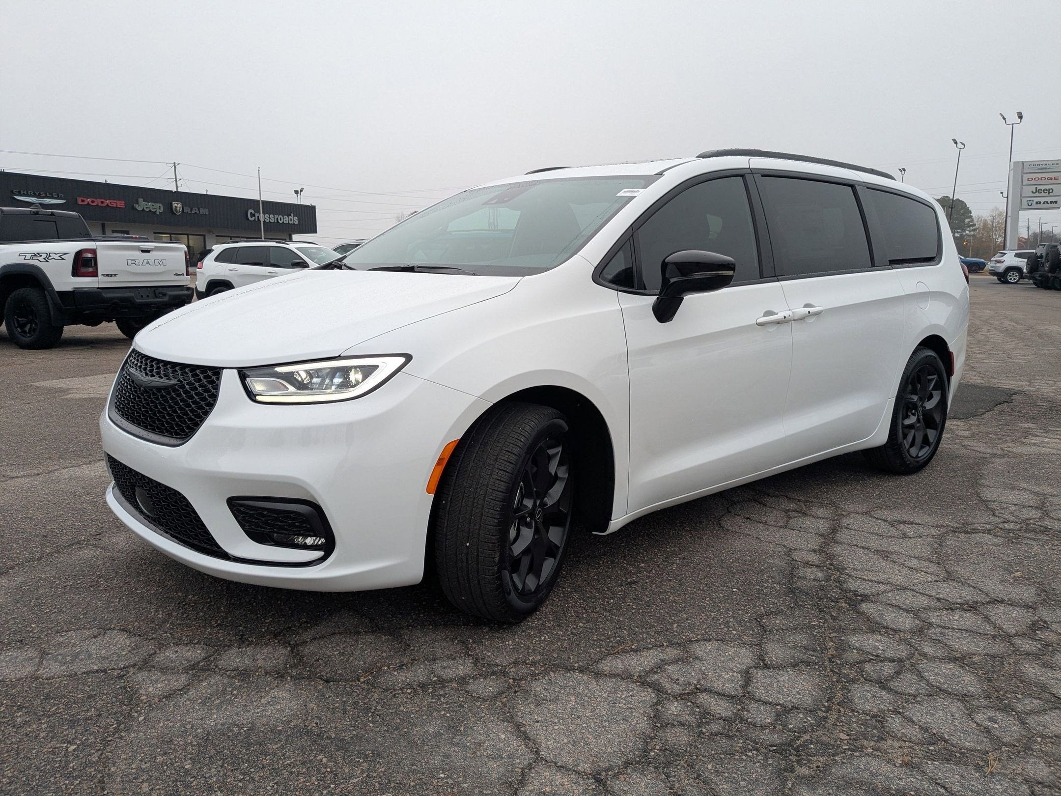 2026 Chrysler Pacifica PACIFICA SELECT